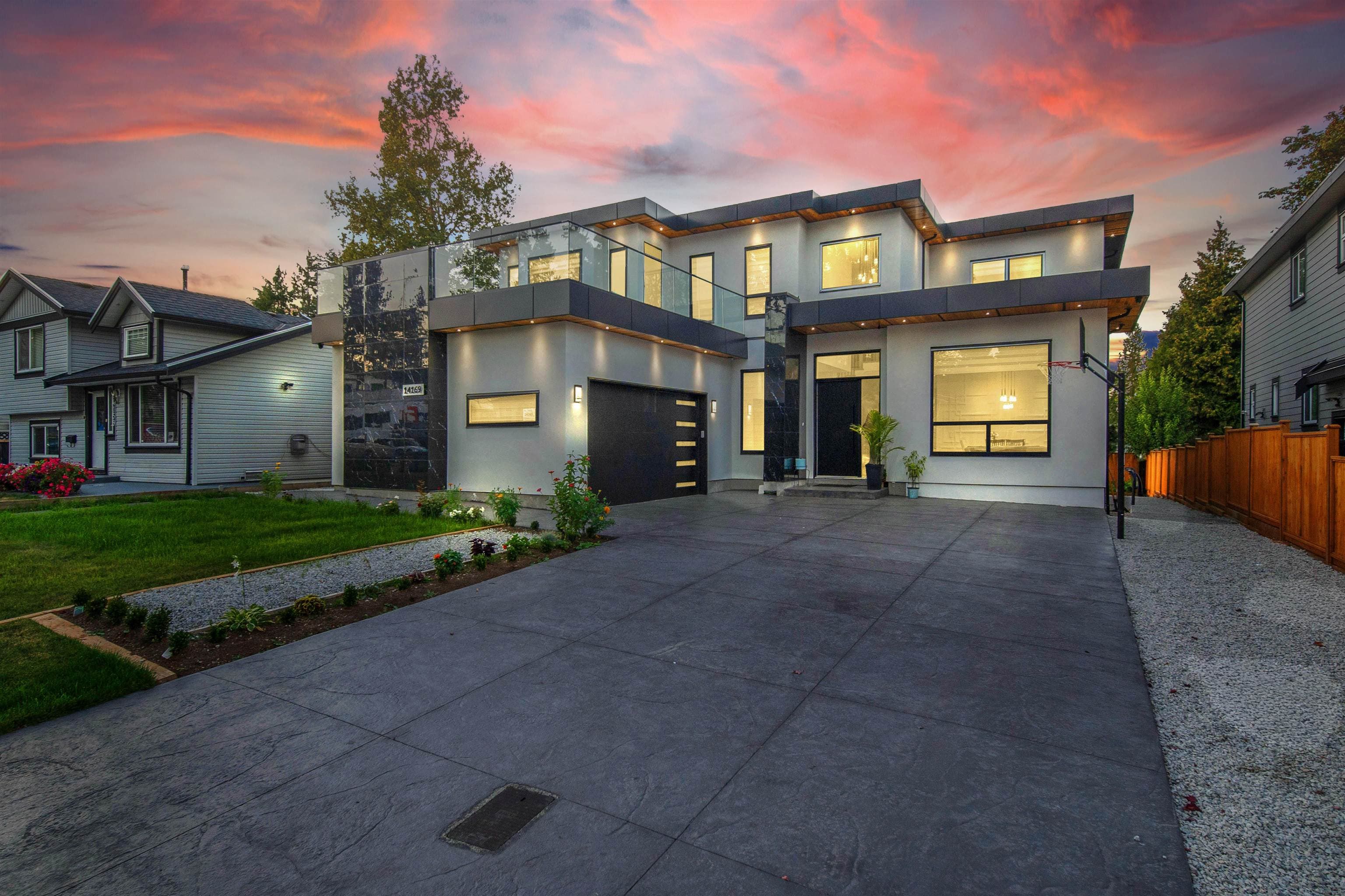 14169 75a Avenue, Surrey
