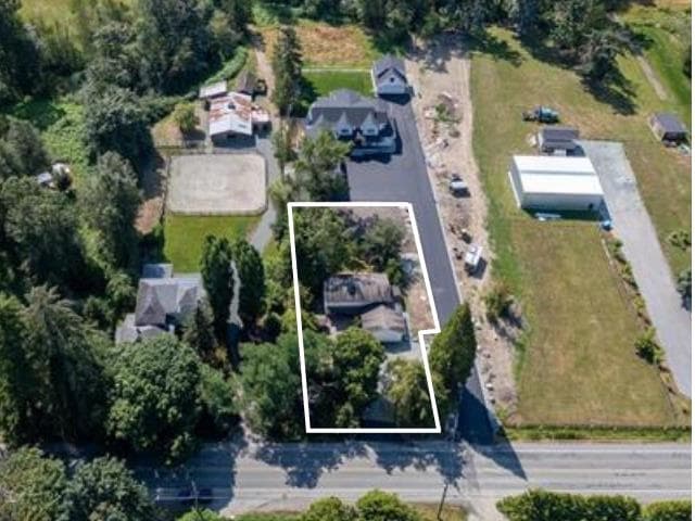 21802 40 Avenue, Langley