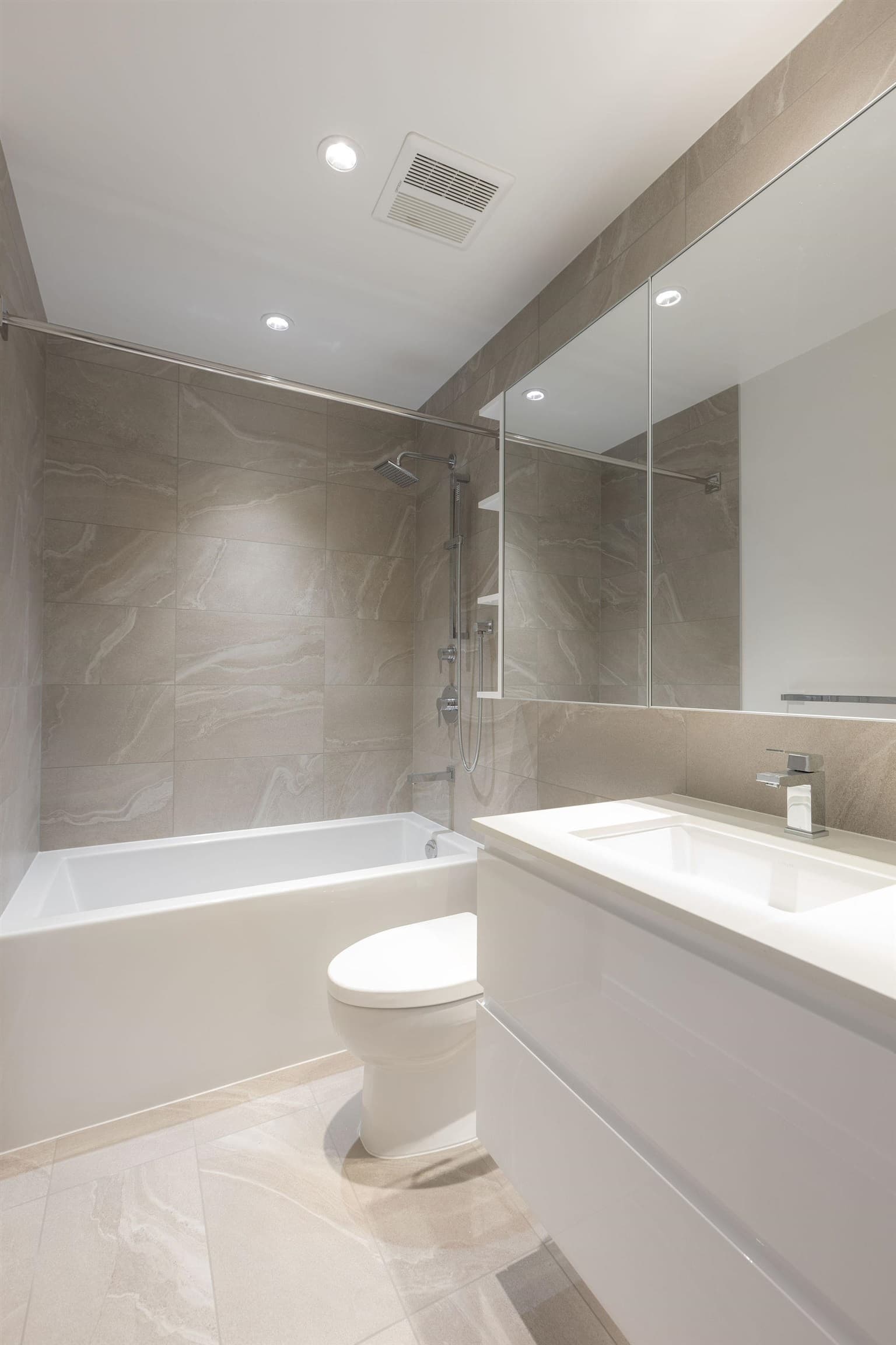 511 - 6200 Minoru Boulevard, Richmond, V6Y 0M9 — photo 3