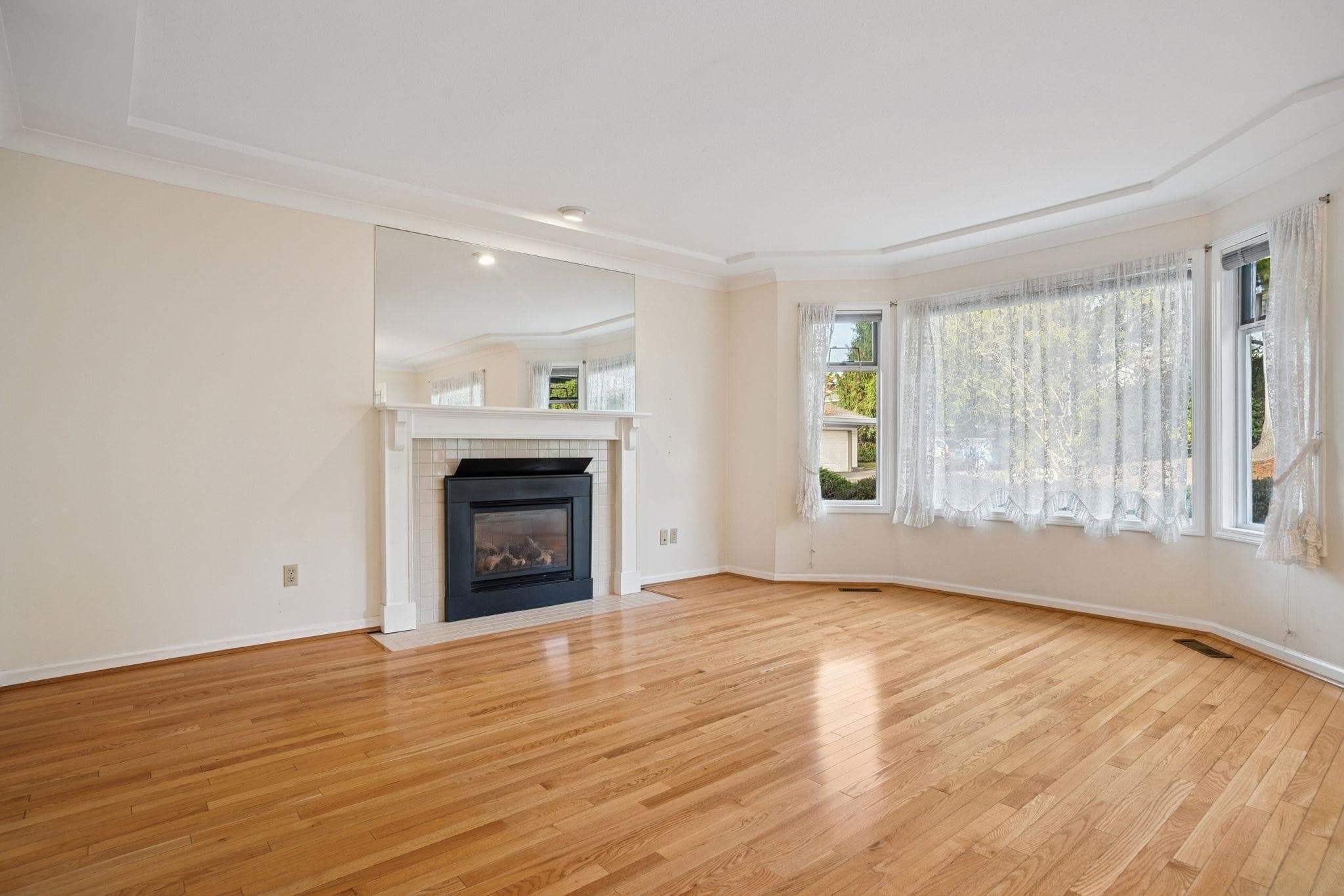 1 - 12923 17 Avenue, Surrey, V4A 8T2 — photo 3