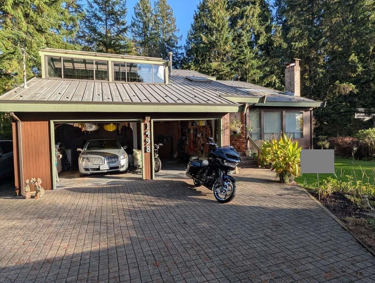 1498 Chamberlain Drive, North Vancouver, V7K 1P6 — photo 3