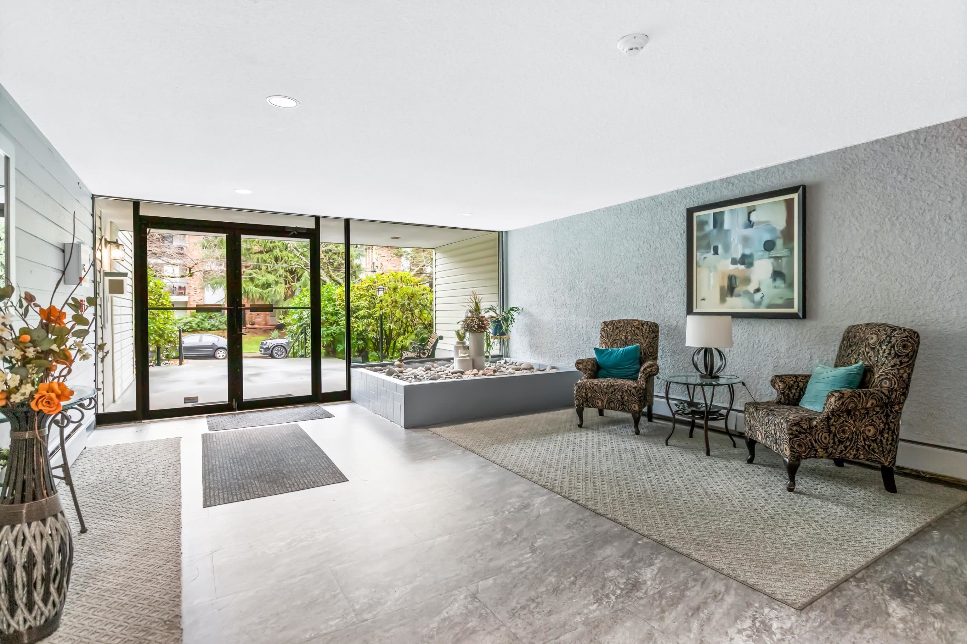 107 - 1555 Fir Street, White Rock, V4B 4B6 — photo 4