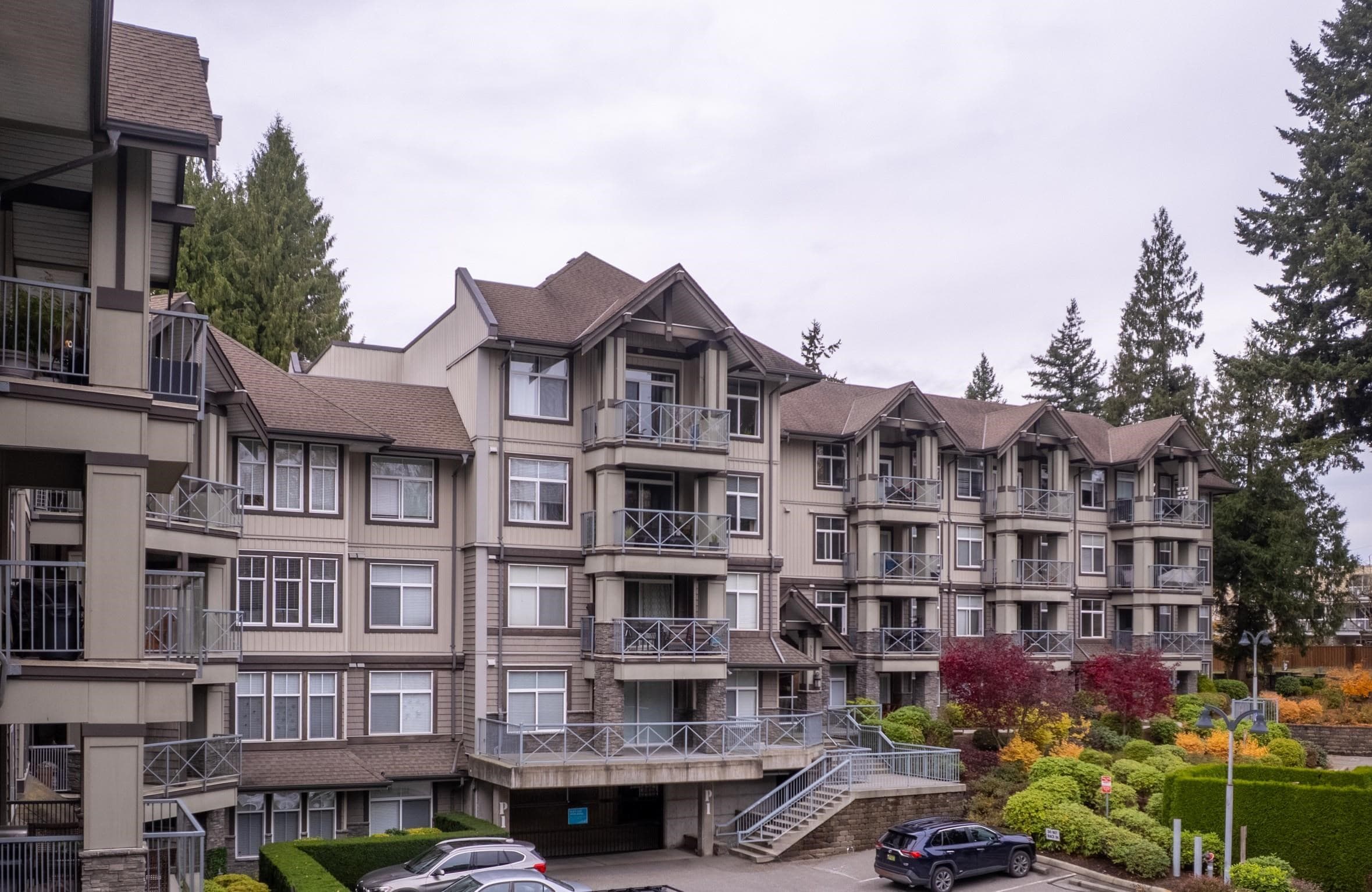 306 - 33318 Bourquin Crescent, Abbotsford, V2S 0A6 — photo 4