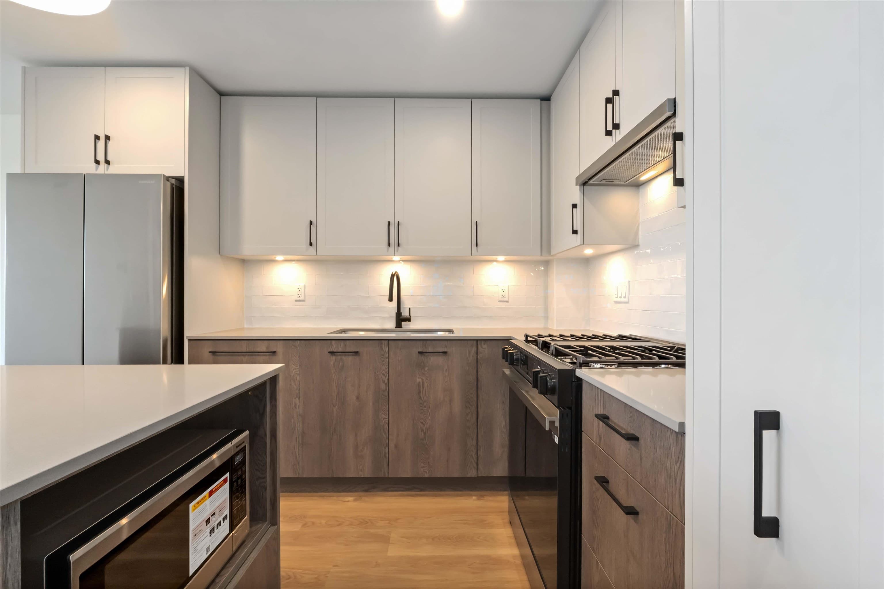 302 - 27215 Aldergrove Town Centre Drive, Langley, V4W 0E3 — photo 4