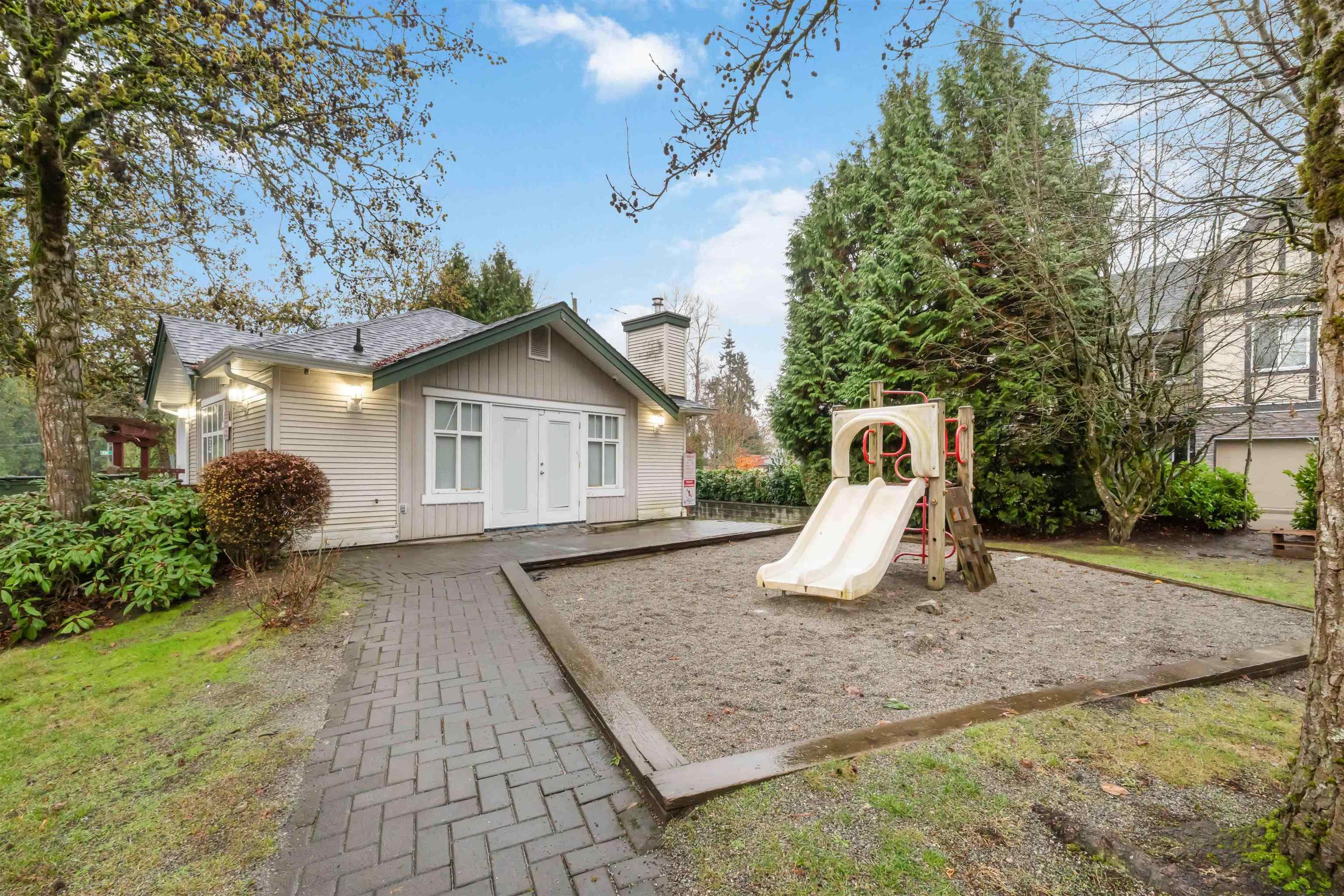 109 - 6739 137 Street, Surrey, V3W 9C4 — photo 5