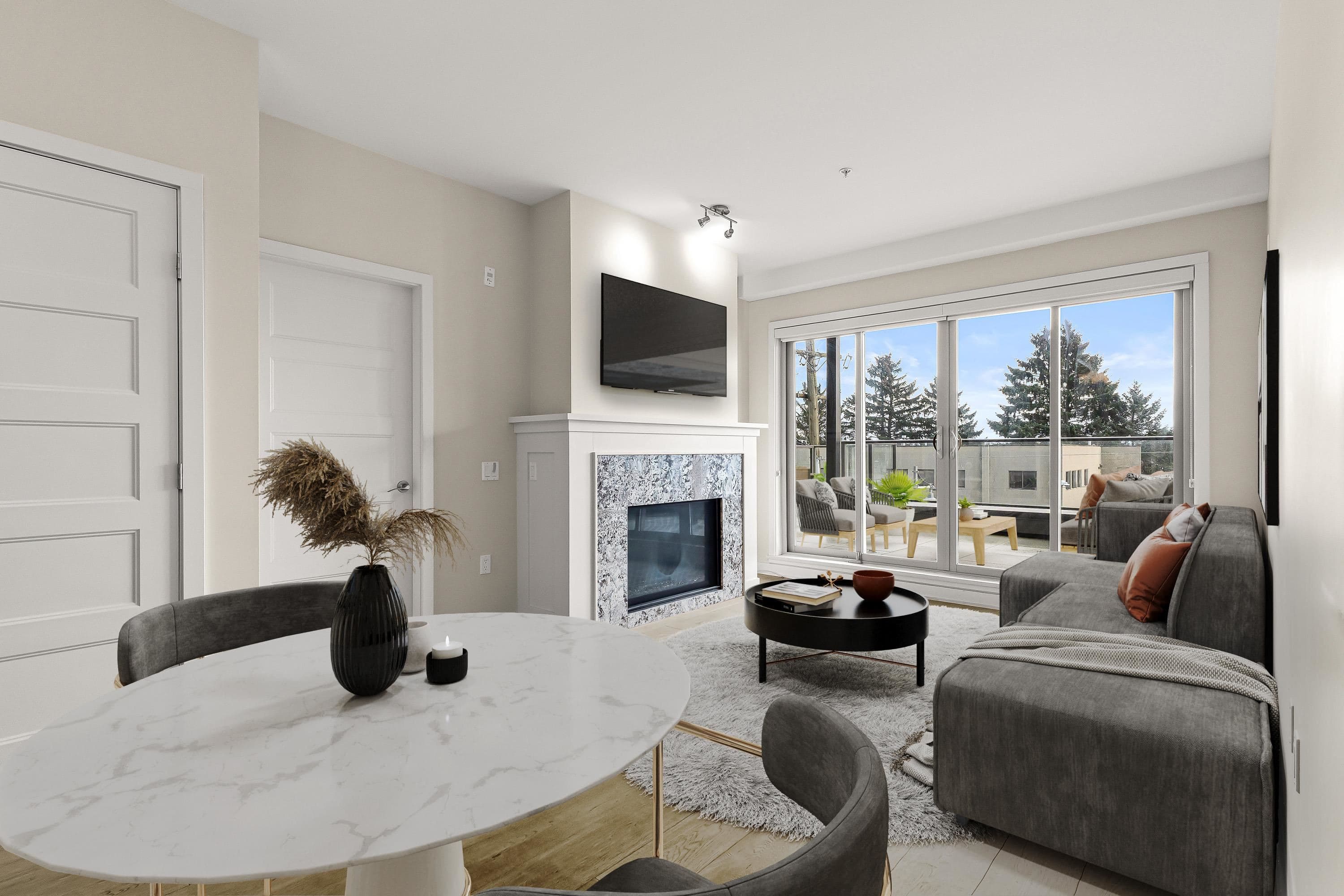 210 - 6168 London Road, Richmond