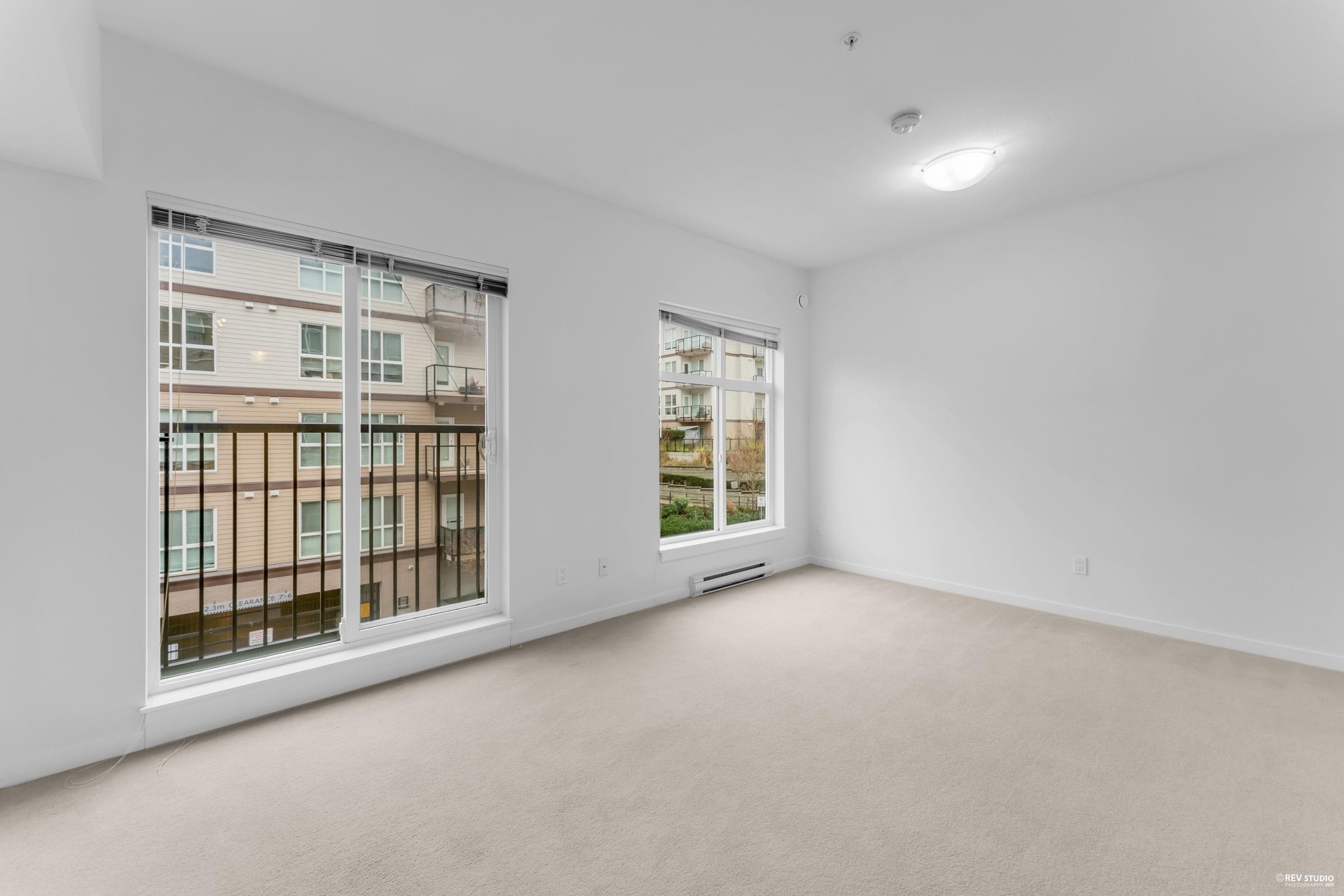 303 - 13728 108 Avenue, Surrey, V3T 0G2 — photo 2