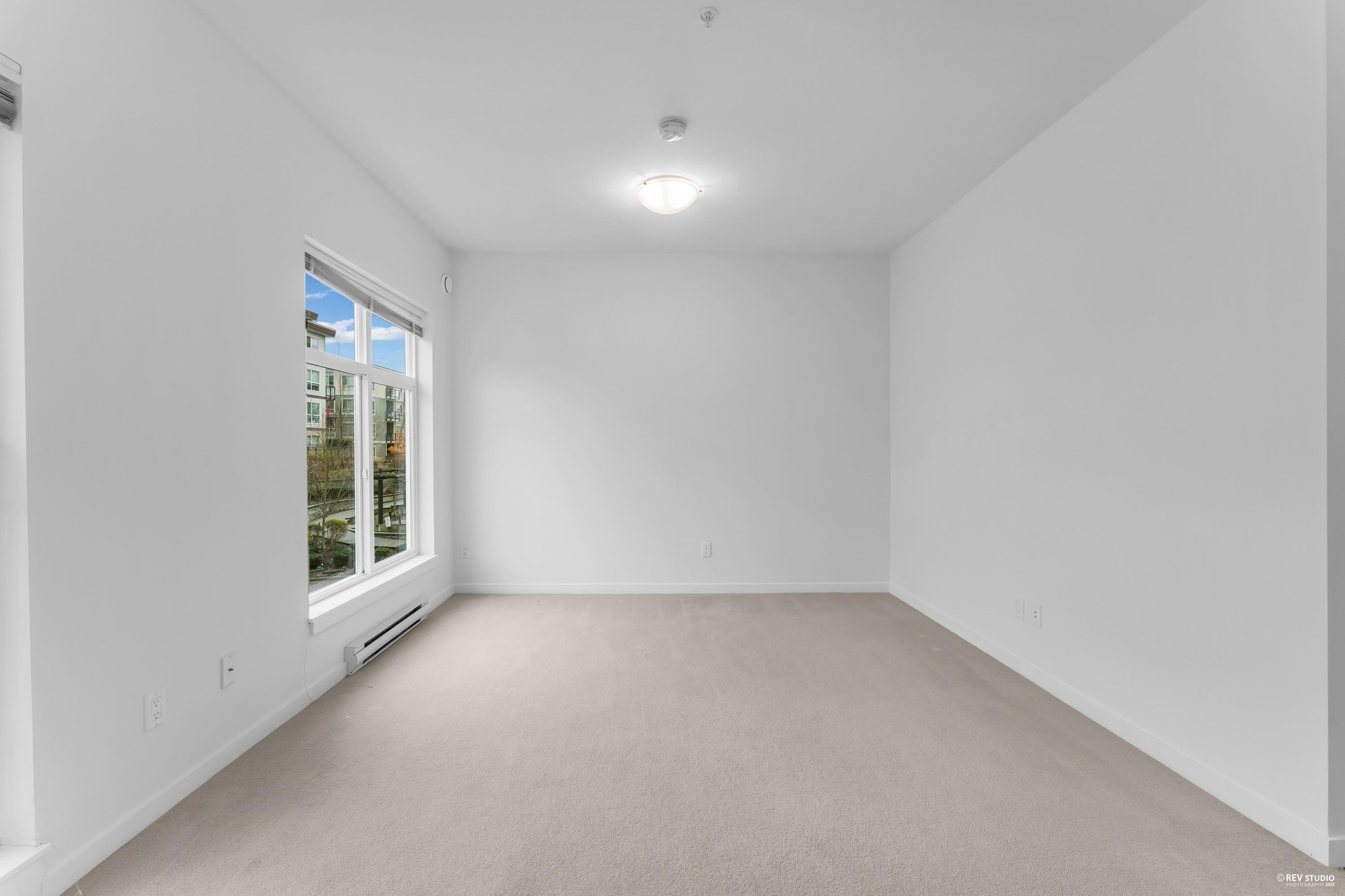 303 - 13728 108 Avenue, Surrey, V3T 0G2 — photo 4
