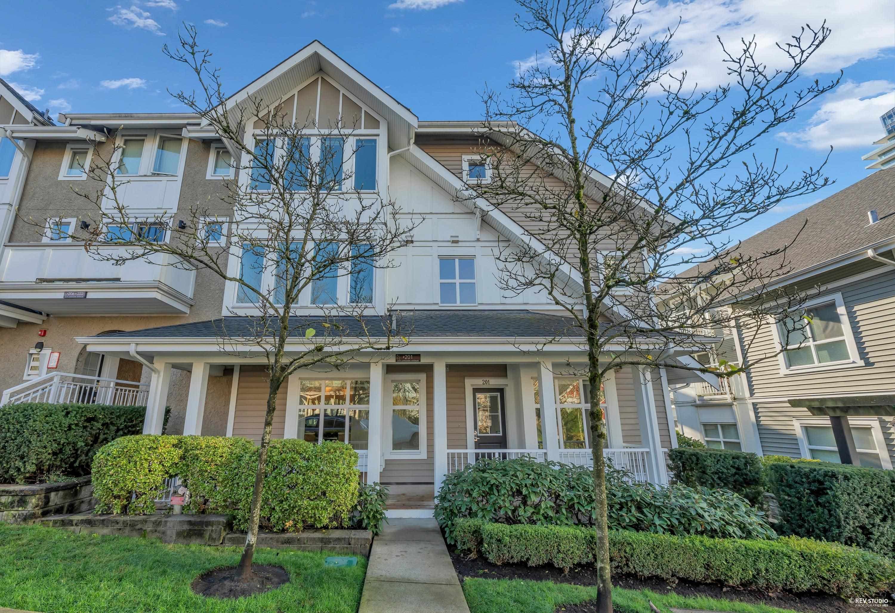 201 - 618 Langside Avenue, Coquitlam, V3J 0B8 — photo 1