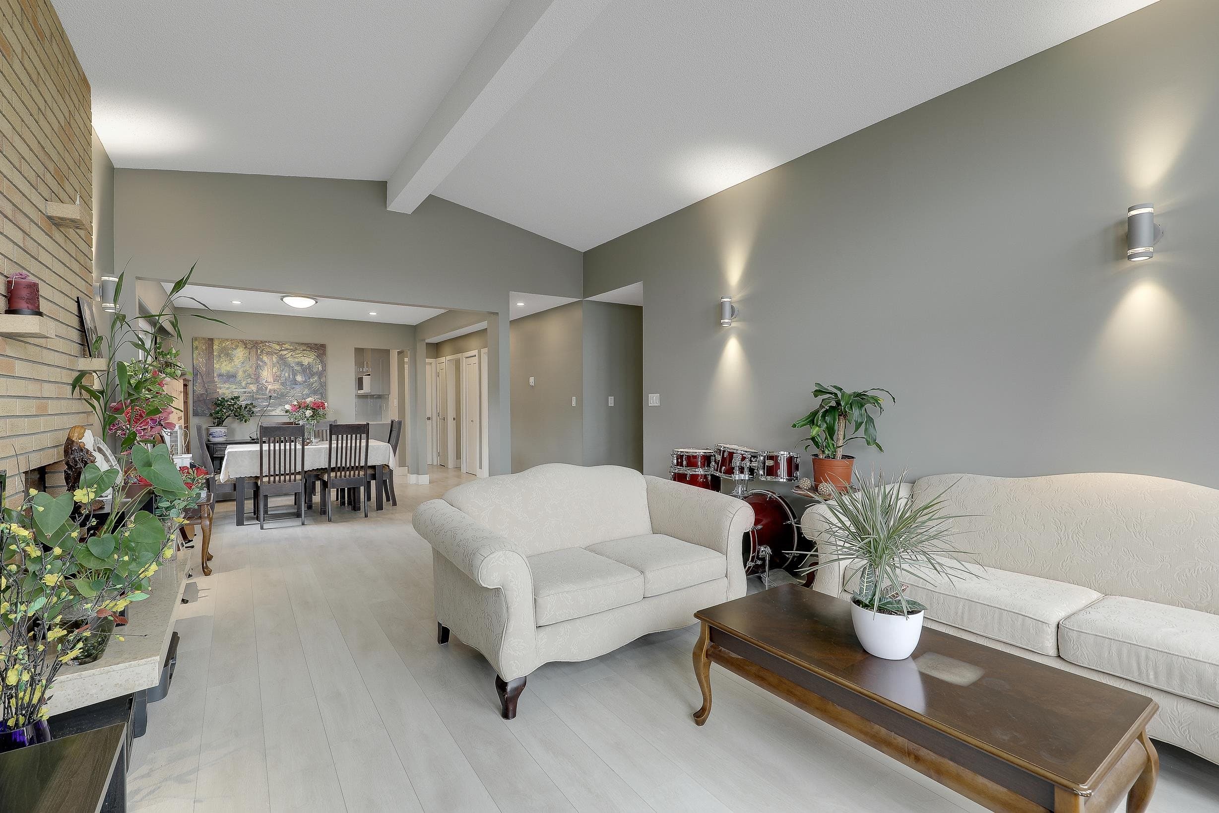 2624 Kitchener Street, Vancouver