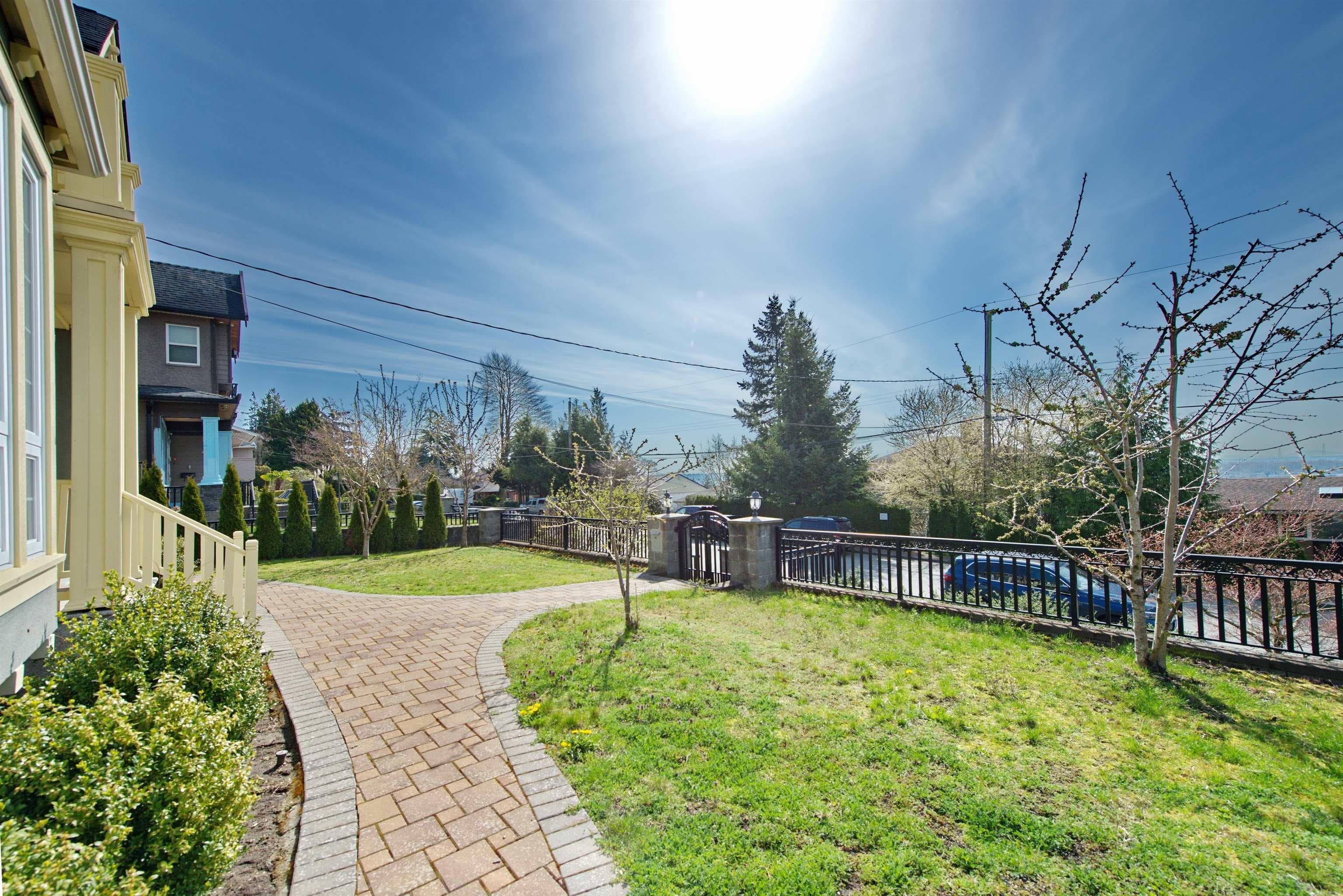 5399 Carson Street, Burnaby, V5J 2Z3 — photo 4
