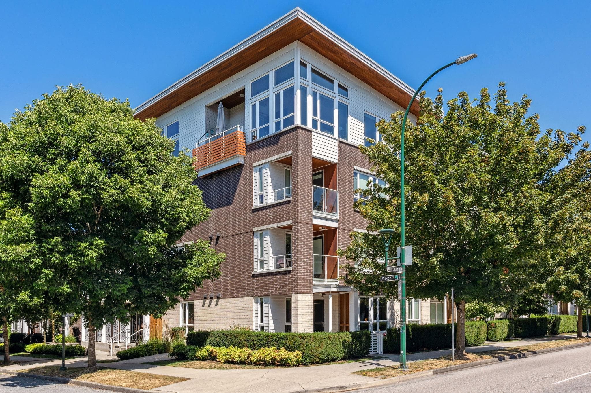 110 - 4080 Yukon Street, Vancouver, V5Y 0L4 — photo 1