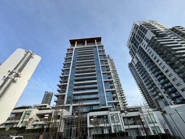206 - 2288 Alpha Avenue, Burnaby