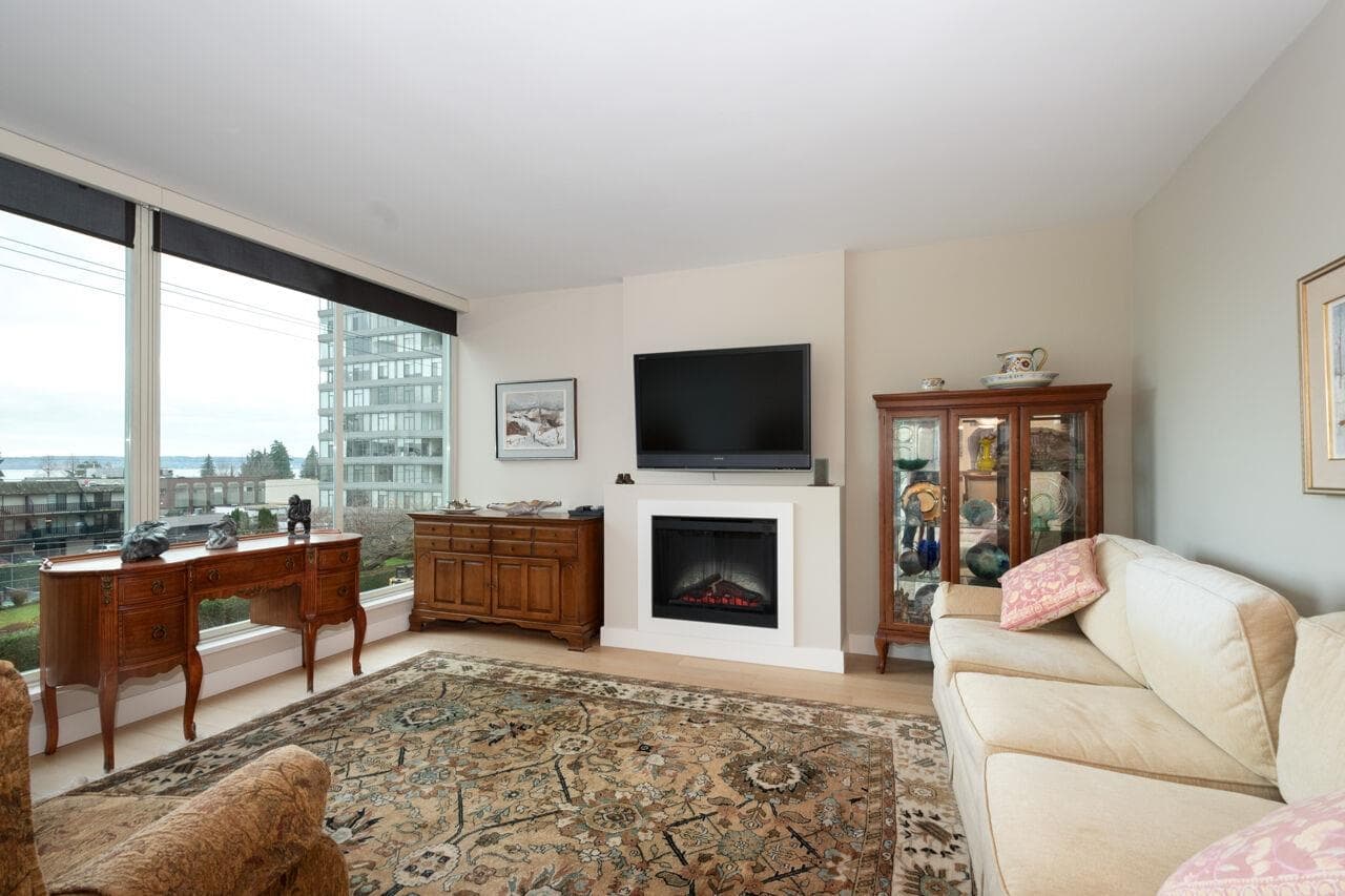 301 - 1455 Duchess Avenue, West Vancouver, V7T 1H7 — photo 3