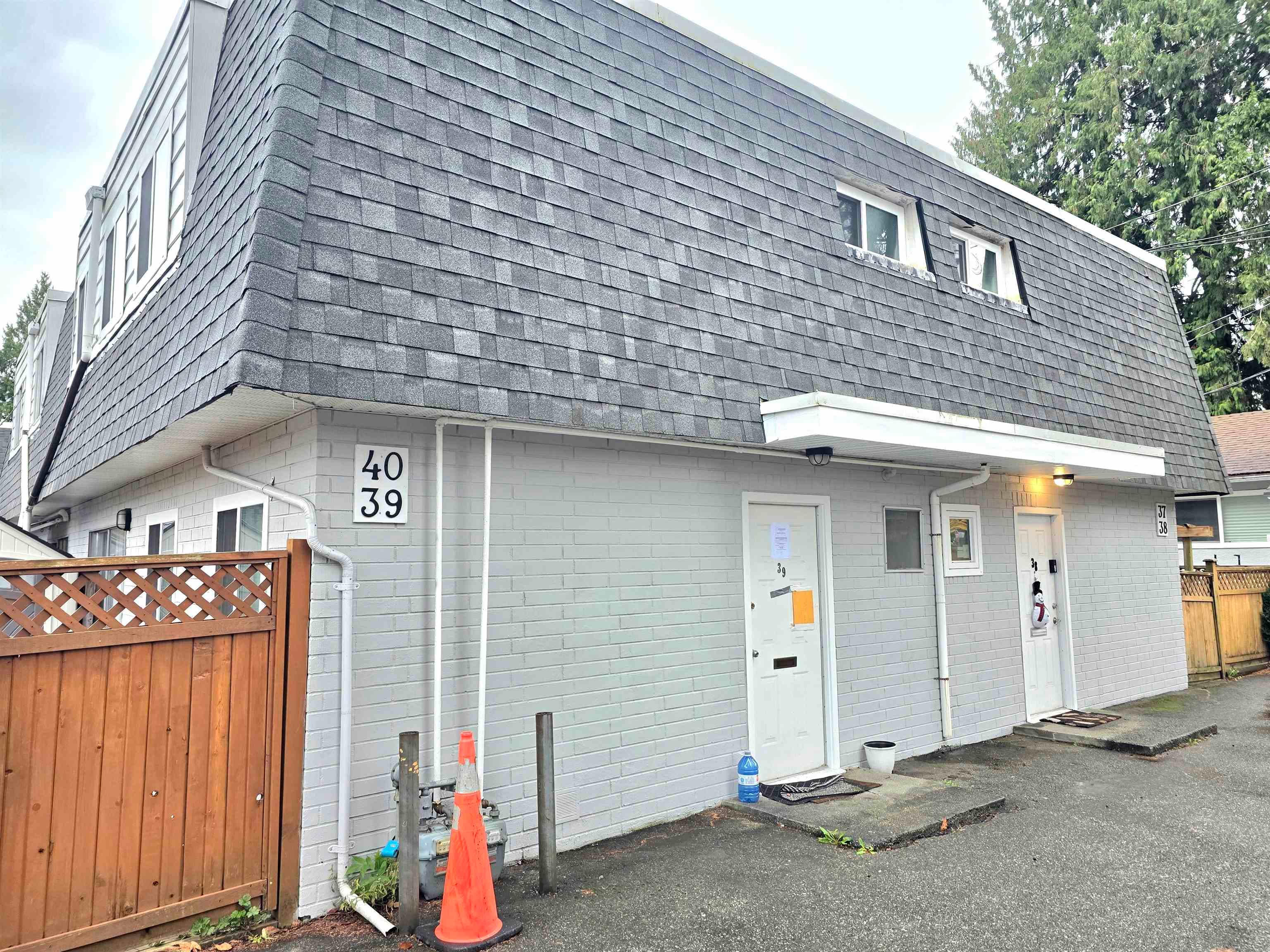 39 - 21555 Dewdney Trunk Road, Maple Ridge, V2X 3G6 — photo 2