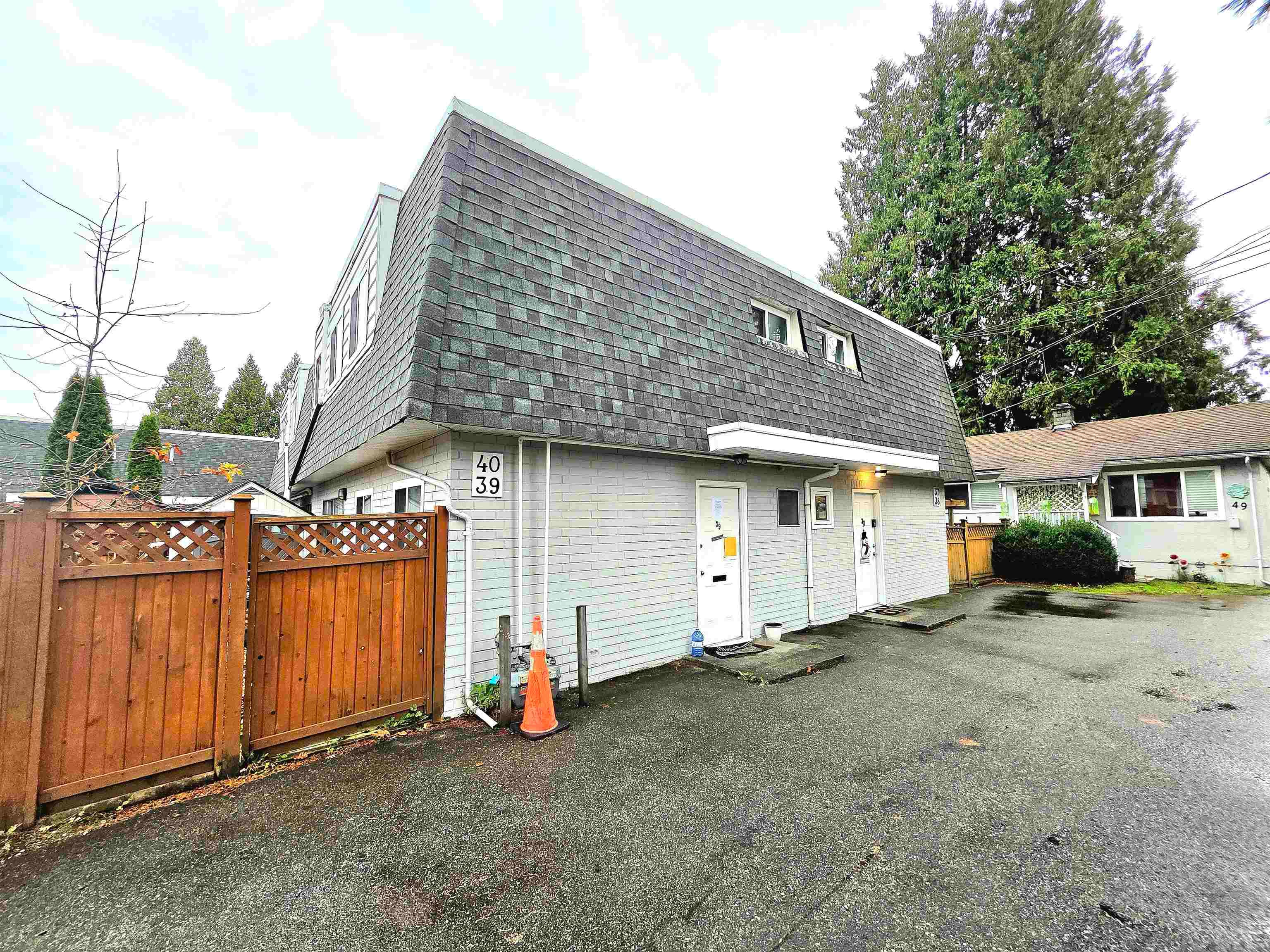 39 - 21555 Dewdney Trunk Road, Maple Ridge