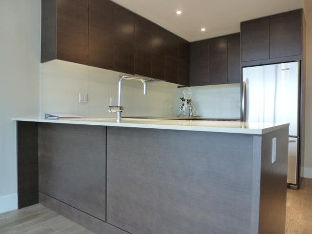 1101 - 111 E 13th Street, North Vancouver, V7L 2L7 — photo 3