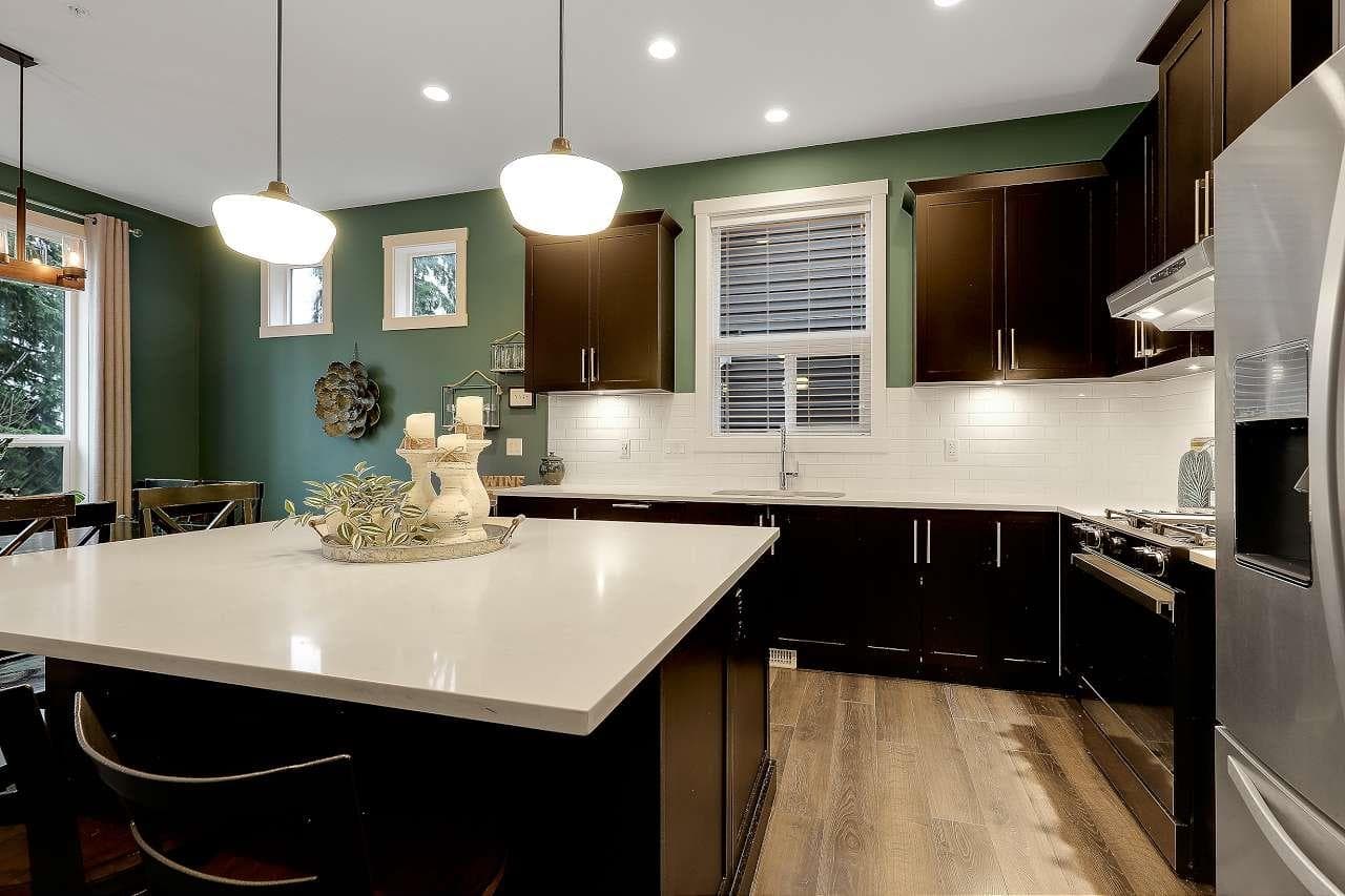 22808 Nelson Court, Maple Ridge, V4R 0G1 — photo 4