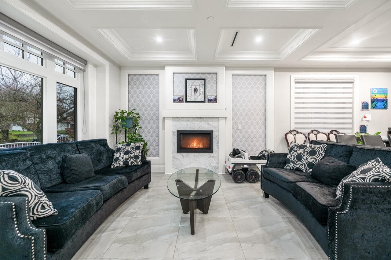 1176 E 60th Avenue, Vancouver, V5X 2A7 — photo 4