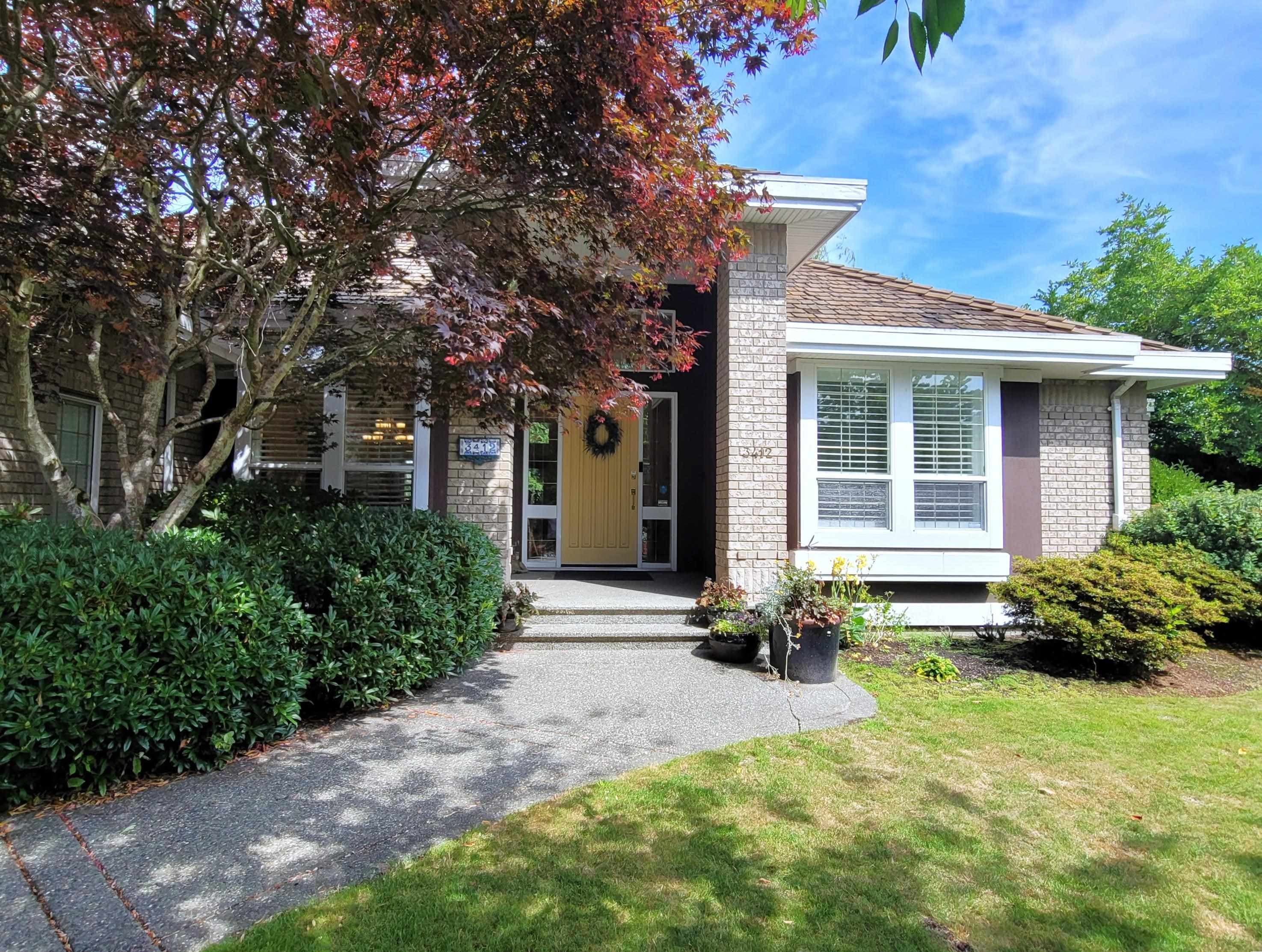 3412 Canterbury Drive, Surrey, V3Z 0G8 — photo 1