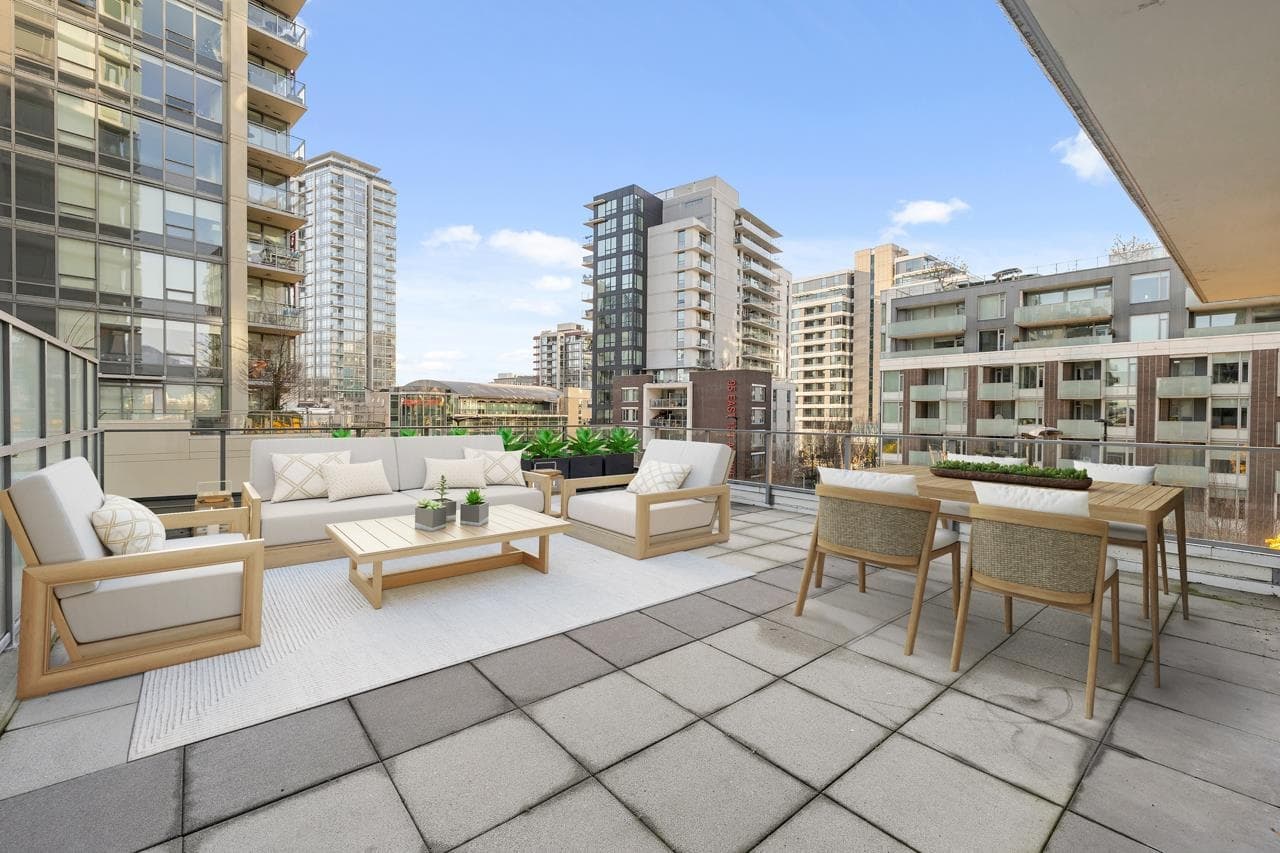502 - 110 Switchmen Street, Vancouver