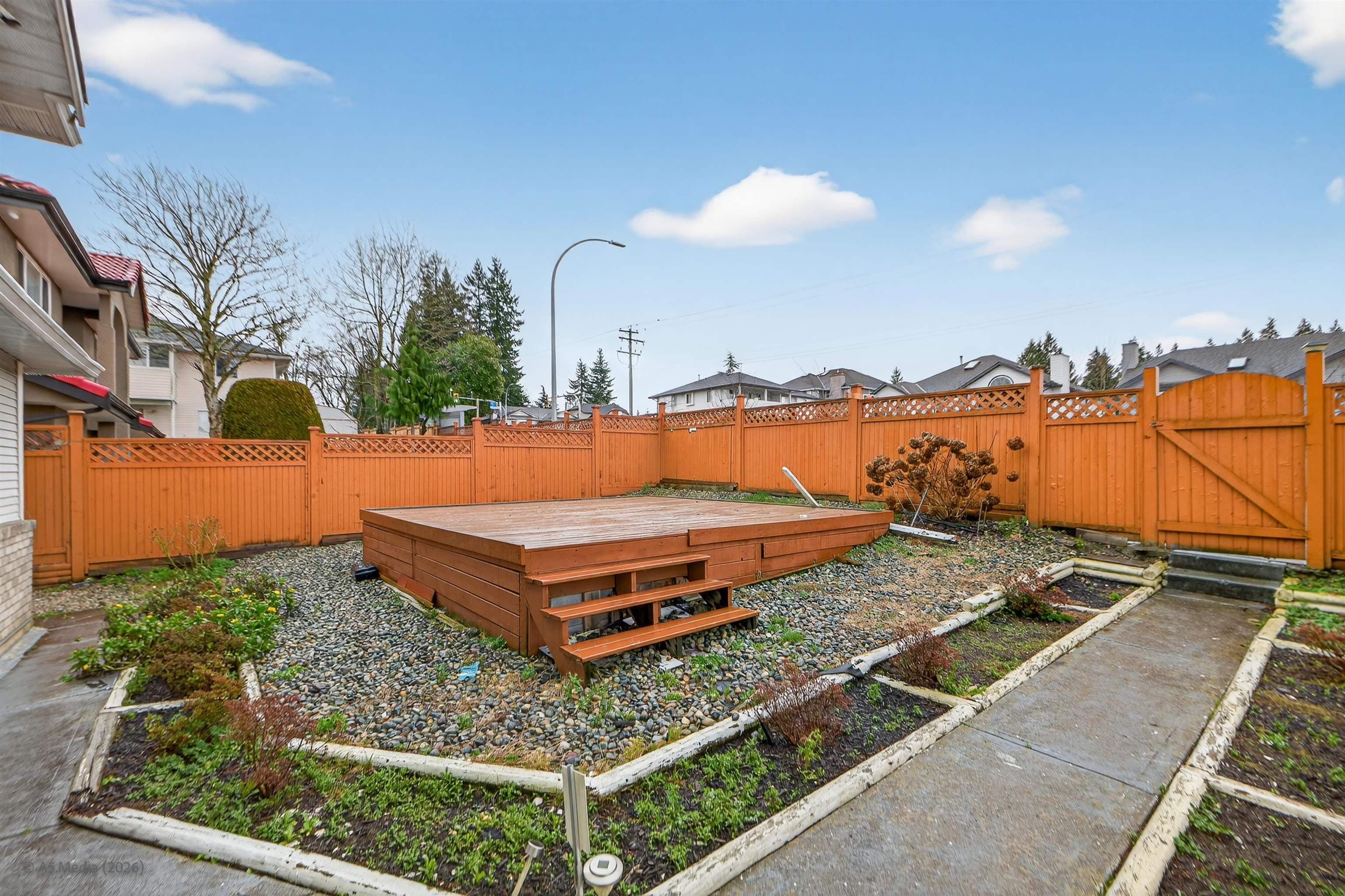 12369 64 Avenue, Surrey, V3W 1W6 — photo 3