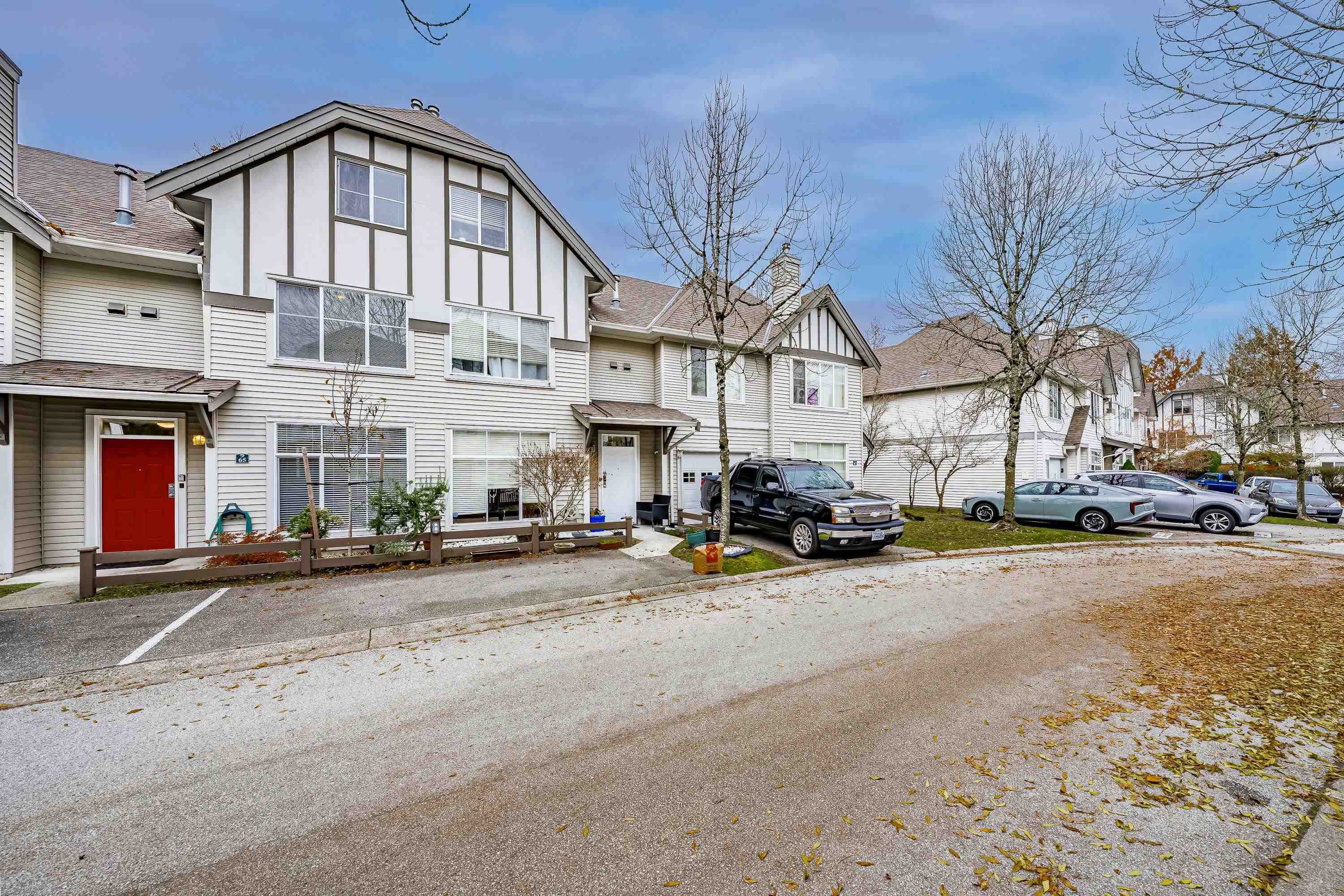 65 - 6465 184a Street, Surrey, V3S 8X9 — photo 2