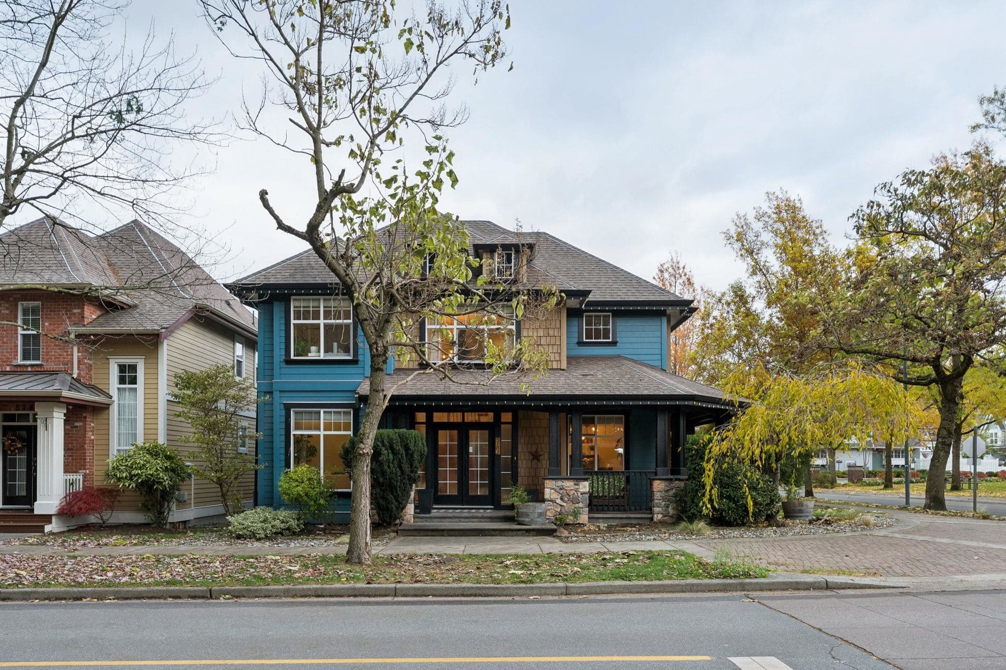 5782 Garrison Boulevard, Chilliwack, V2R 5X9 — photo 2