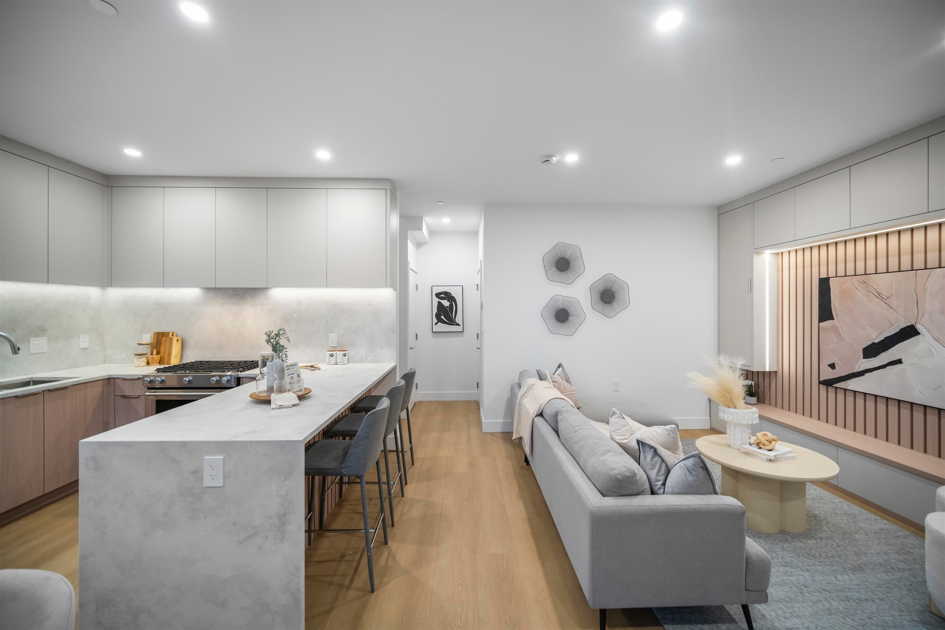 1 - 3623 Triumph Street, Vancouver, V5K 1V4 — photo 1
