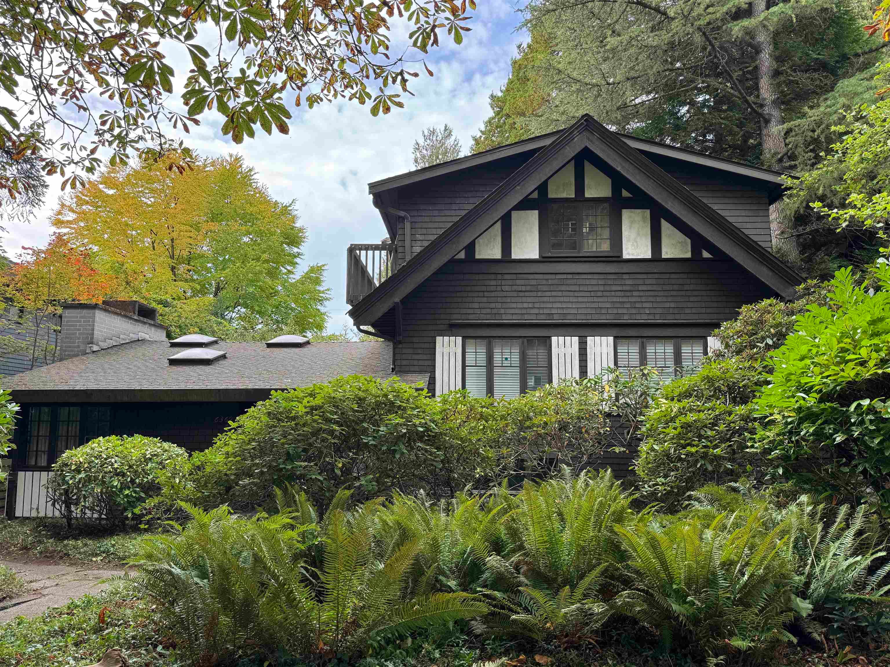 6369 Macdonald Street, Vancouver