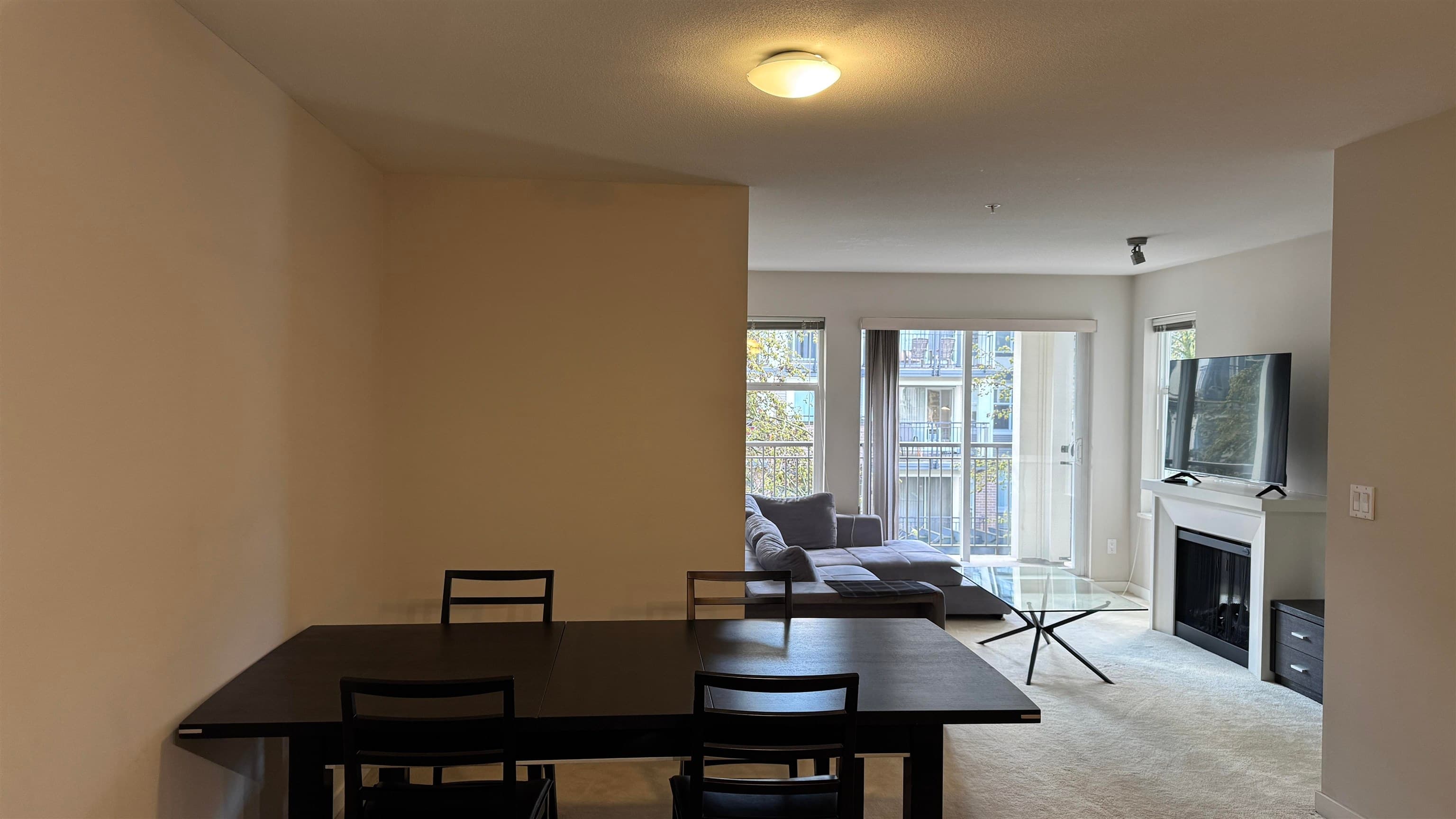 215 - 4833 Brentwood Drive, Burnaby, V5C 0C3 — photo 2