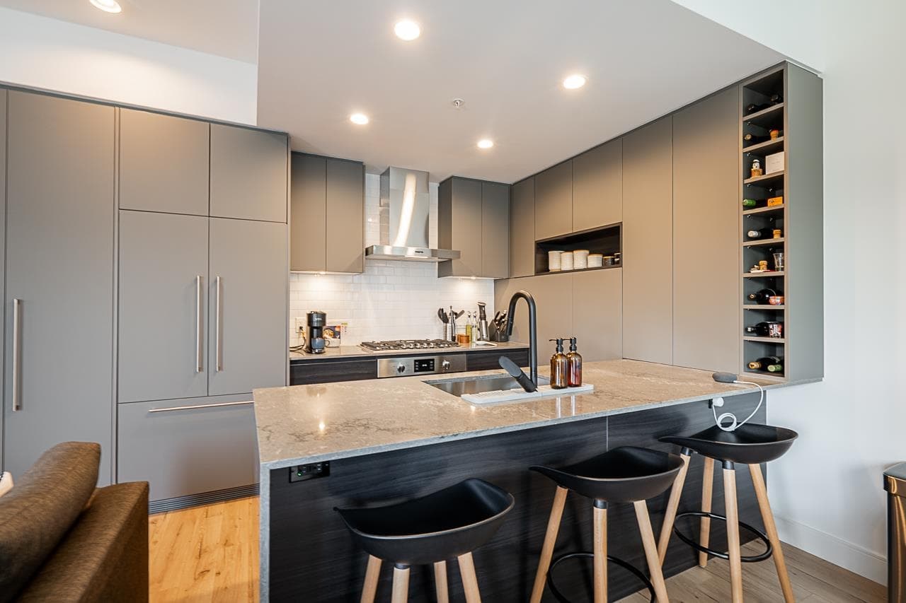 435 - 55 Klahanie Drive, Port Moody — sold