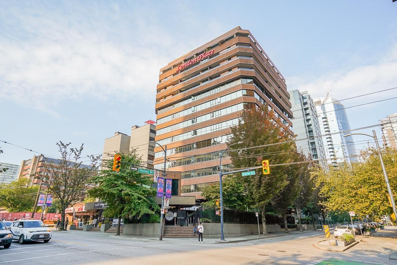 302 - 1177 Hornby Street, Vancouver, V6Z 2E9 — photo 1