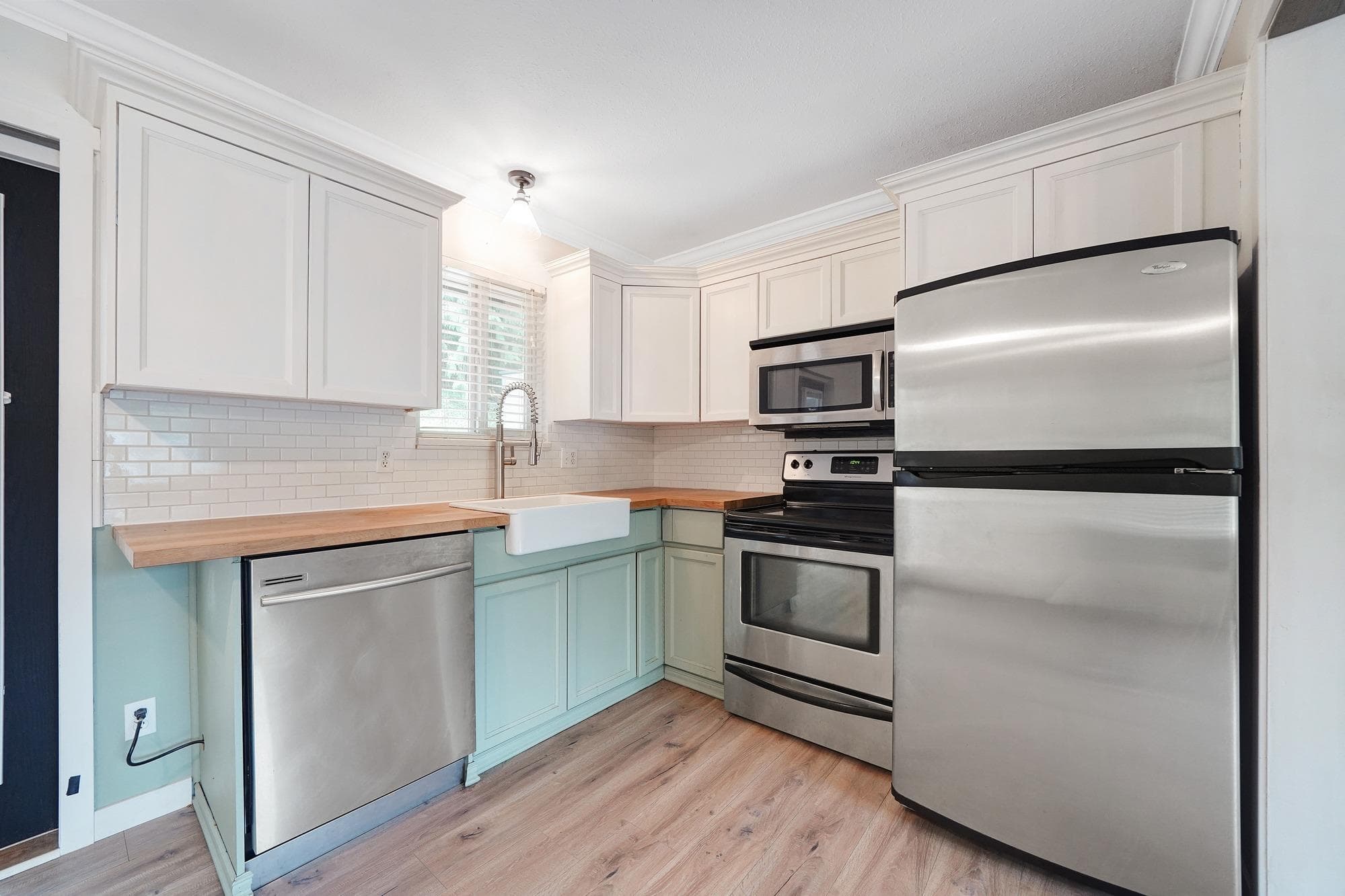 34898 Laburnum Avenue, Abbotsford, V2S 5J4 — photo 4
