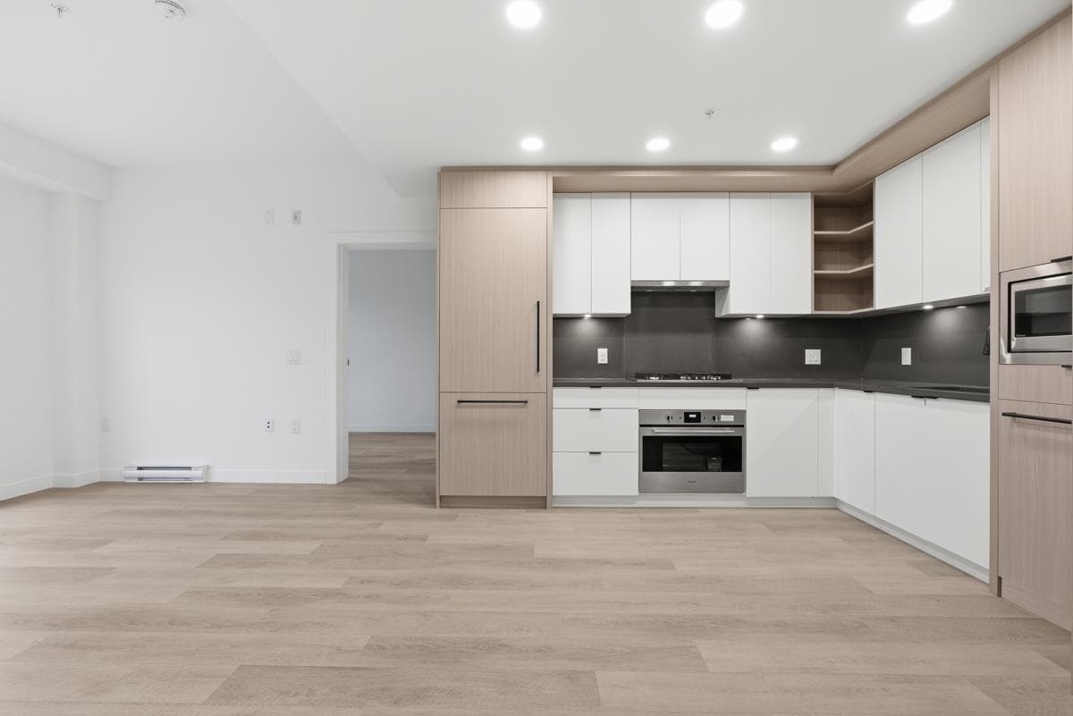 509 - 2268 E Broadway Street, Vancouver, V5N 1W9 — photo 2