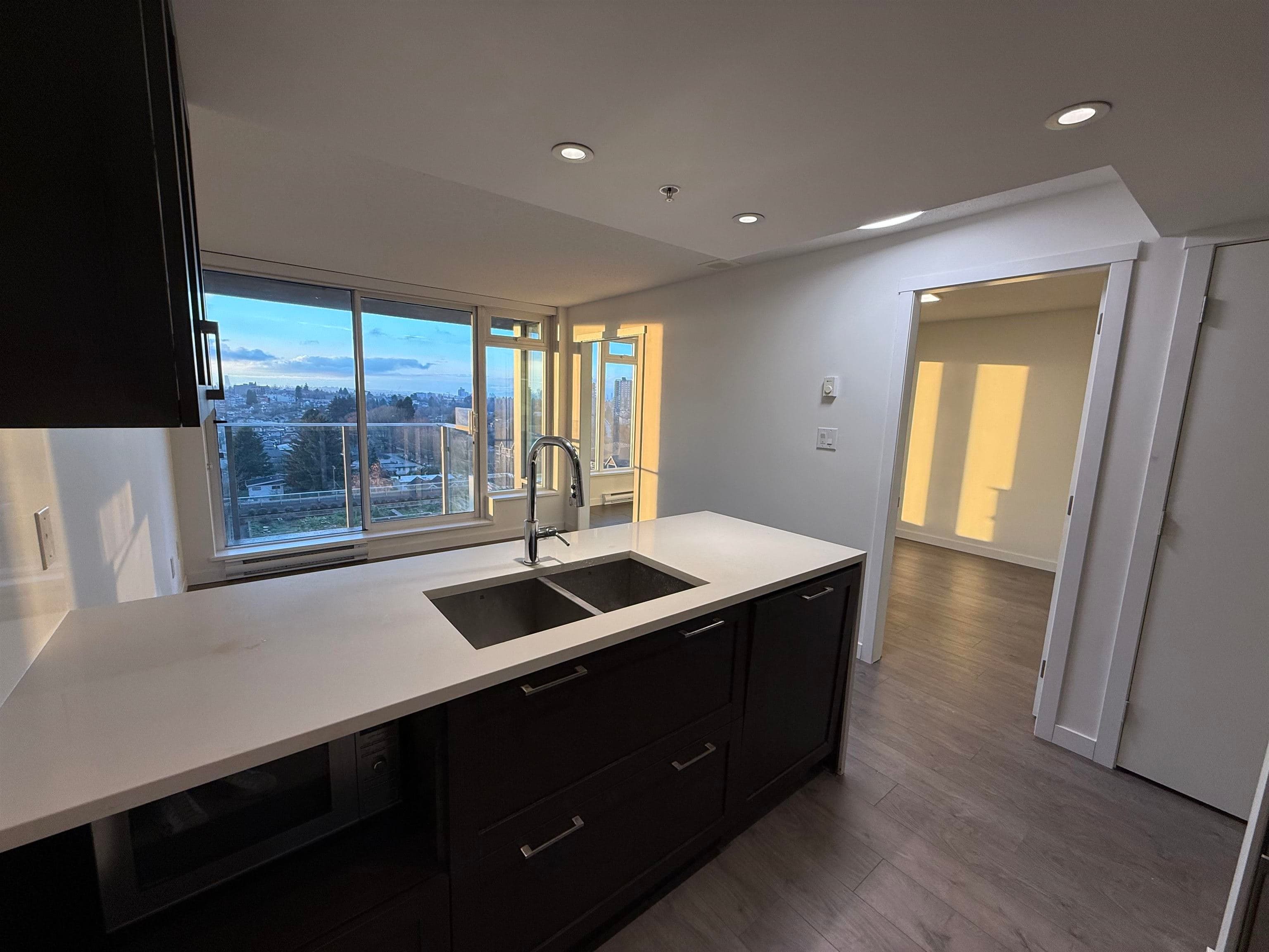 907 - 5665 Boundary Road, Vancouver, V5R 2P9 — photo 4
