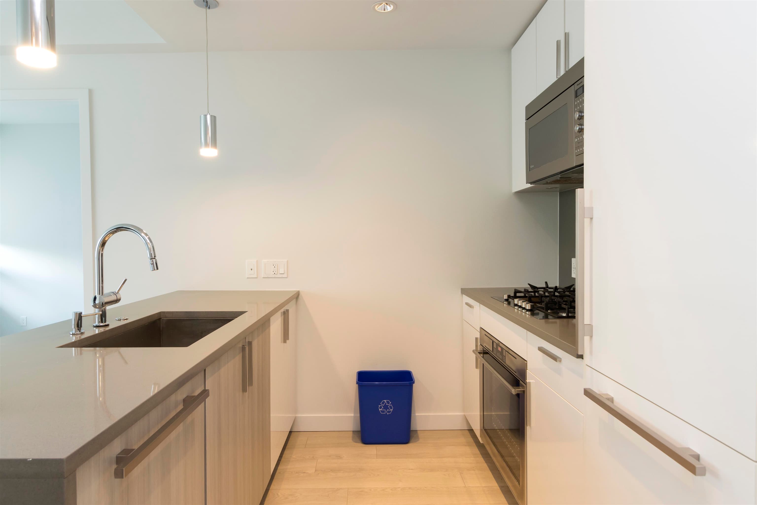 615 - 5599 Cooney Road, Richmond, V6X 0N8 — photo 3