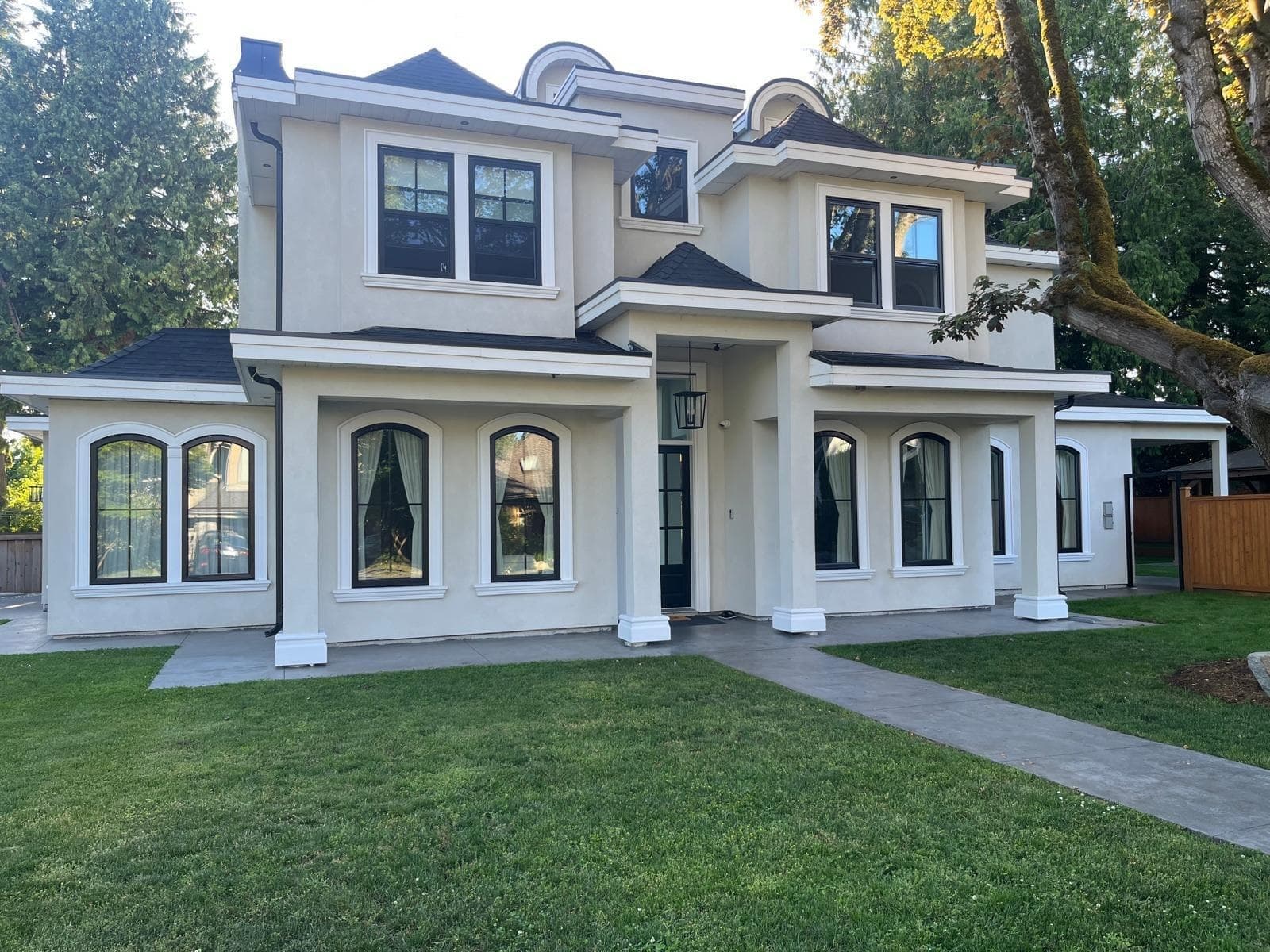 1577 131 Street, Surrey, V4A 4B2 — photo 2