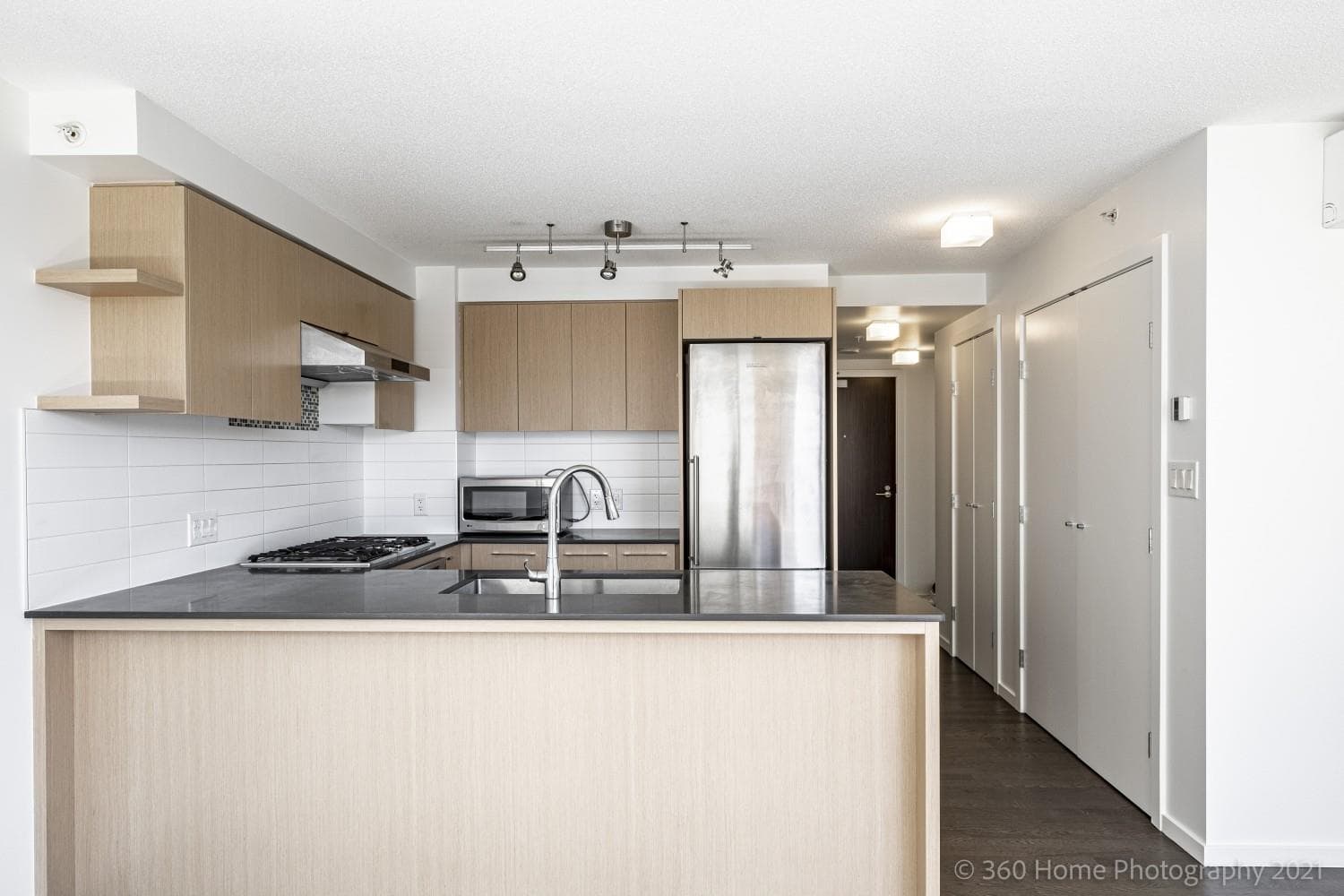 7xx - 7988 Ackroyd Road, Richmond, V6X 0K6 — photo 1