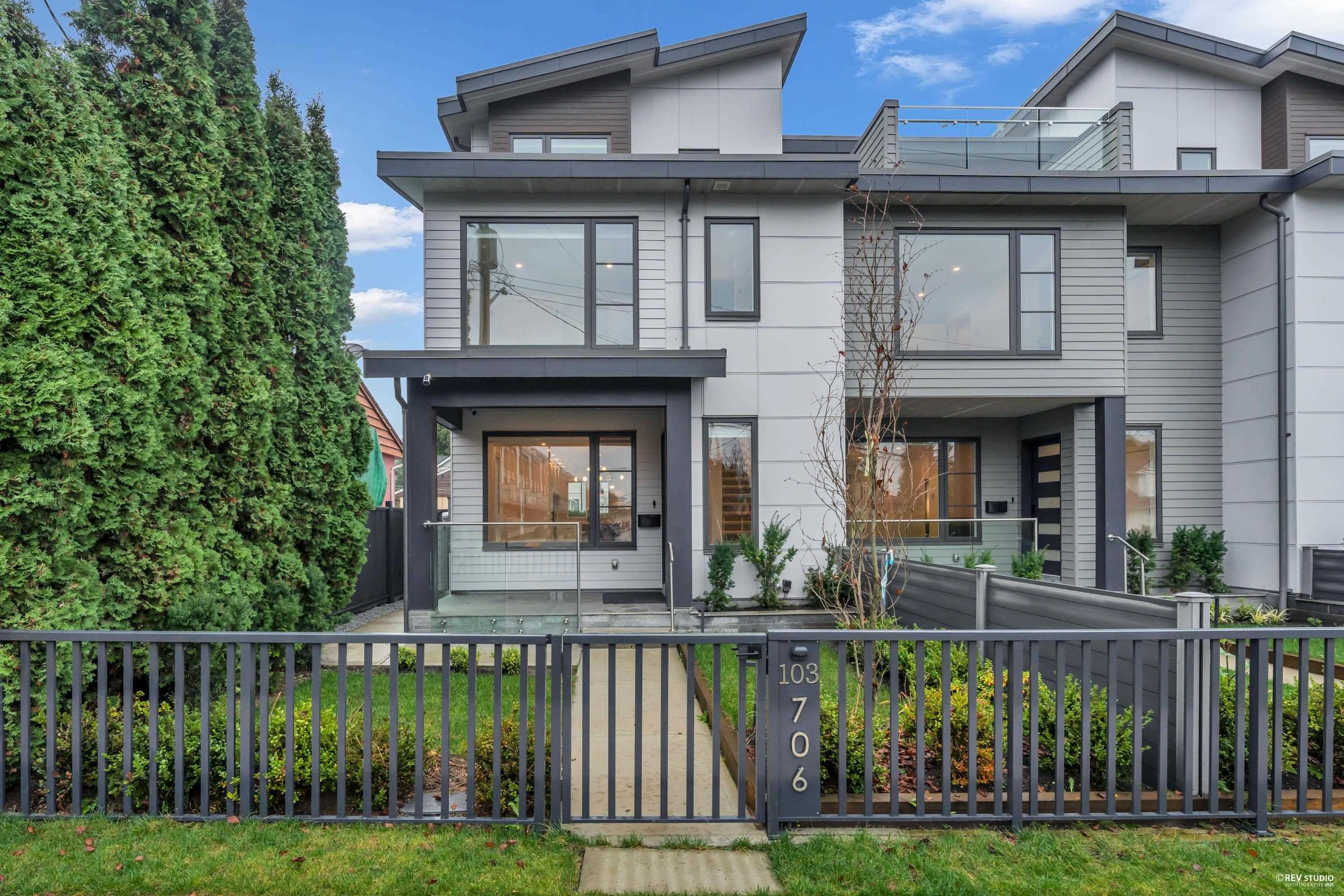103 - 706 Smith Avenue, Coquitlam, V3J 2W7 — photo 2