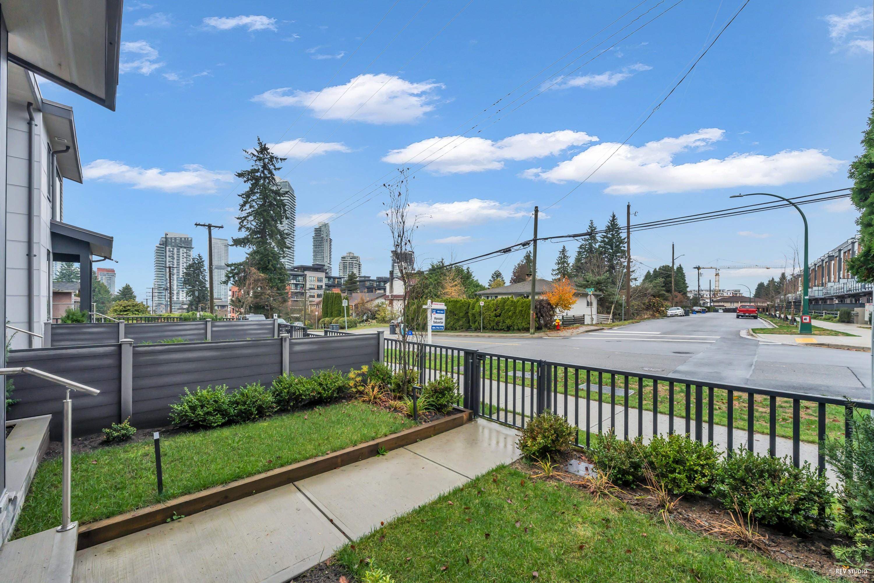 103 - 706 Smith Avenue, Coquitlam, V3J 2W7 — photo 3