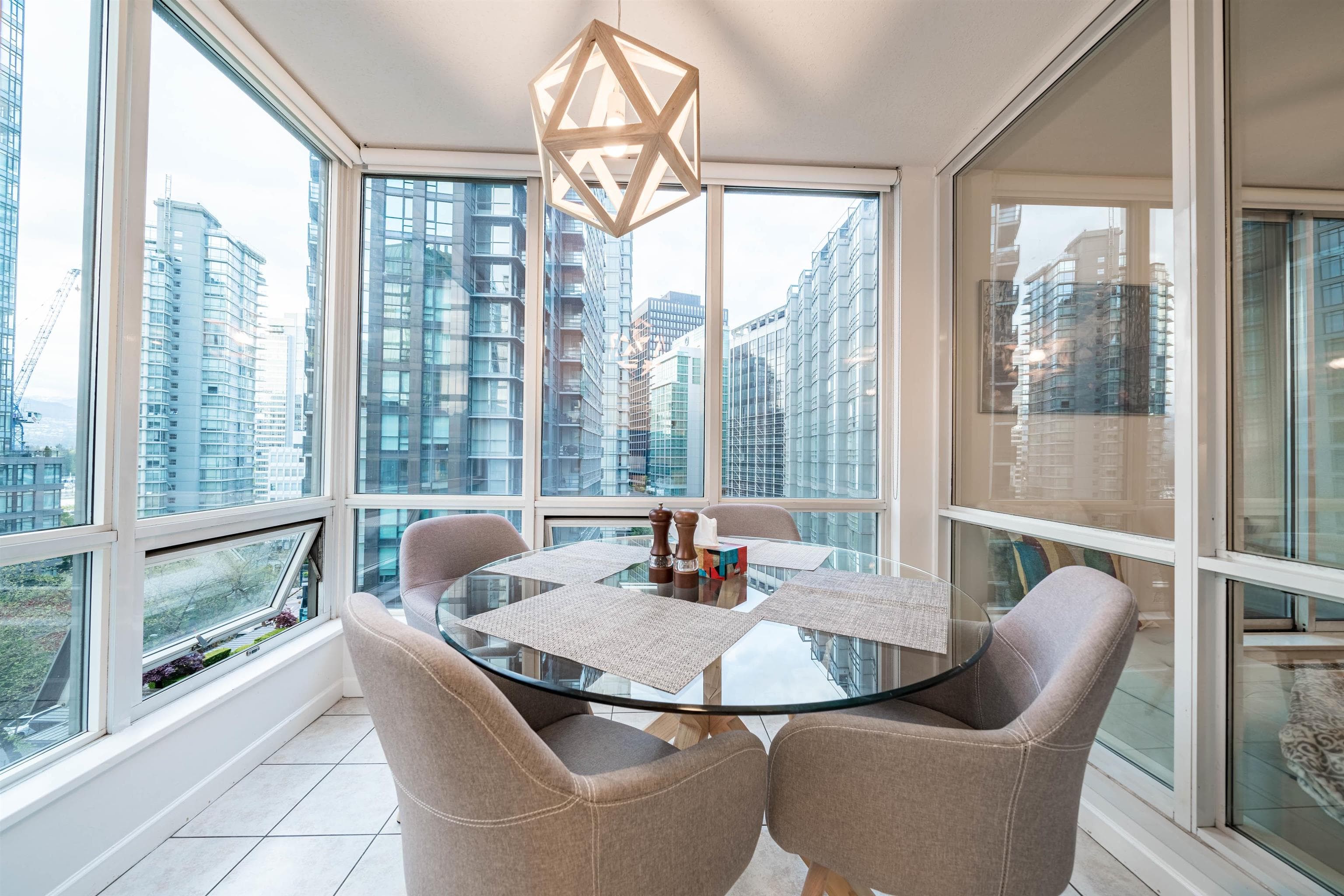 903 - 1166 Melville Street, Vancouver, V6E 4P6 — photo 5