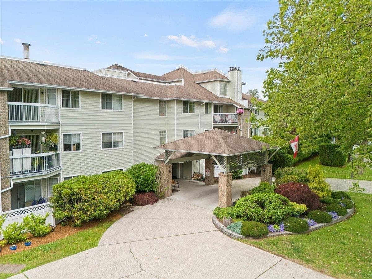 215 - 22514 116th Avenue, Maple Ridge