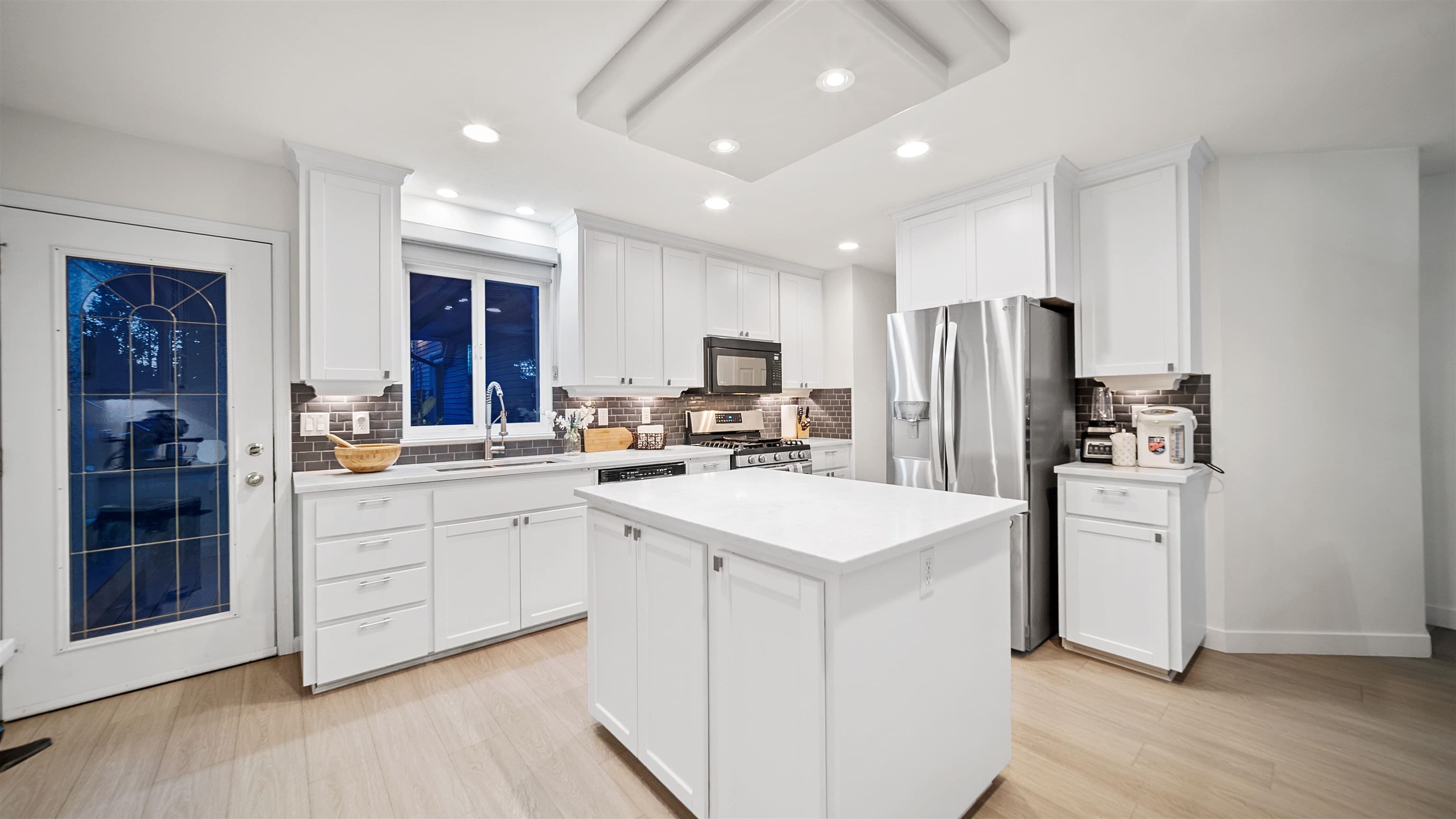 21124 Glenwood Avenue, Maple Ridge