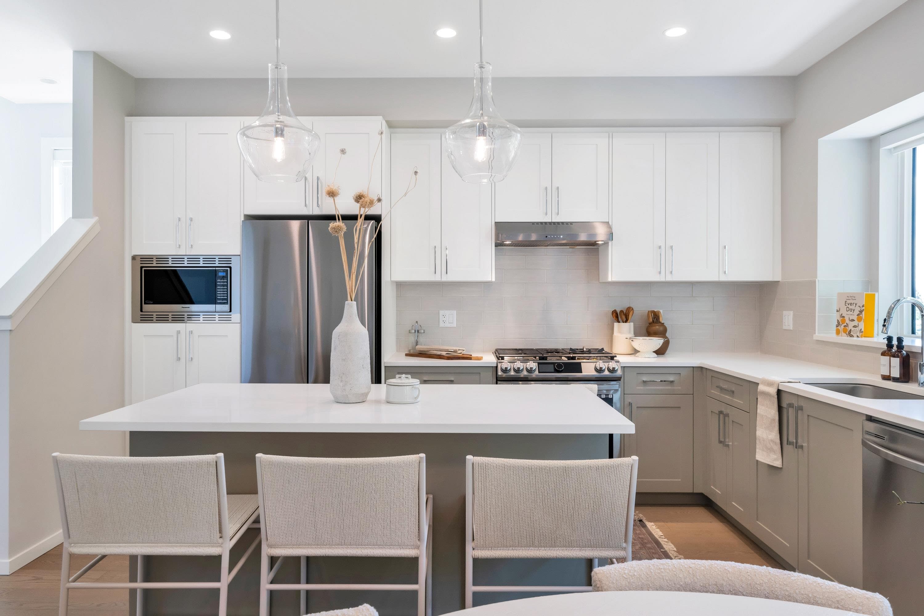 124 - 1833 165a Street, Surrey, V3Z 9N3 — photo 1