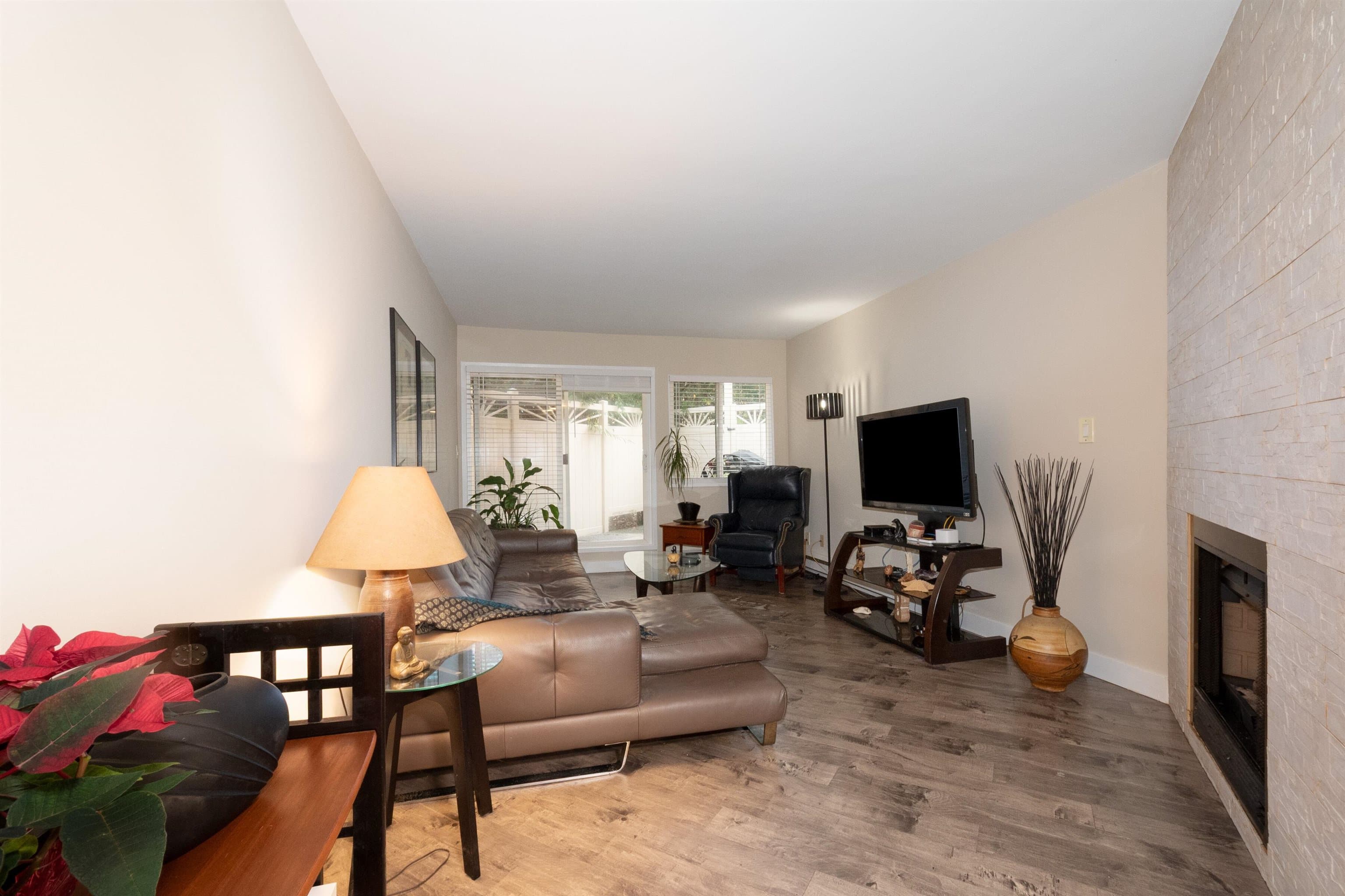 107 - 1155 Ross Road, North Vancouver, V7K 1C6 — photo 4