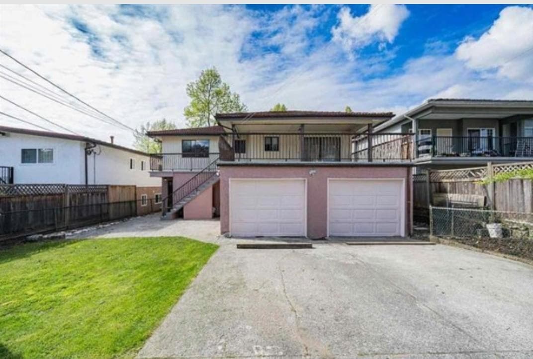 4421 Parker Street, Burnaby, V5C 3C7 — photo 2
