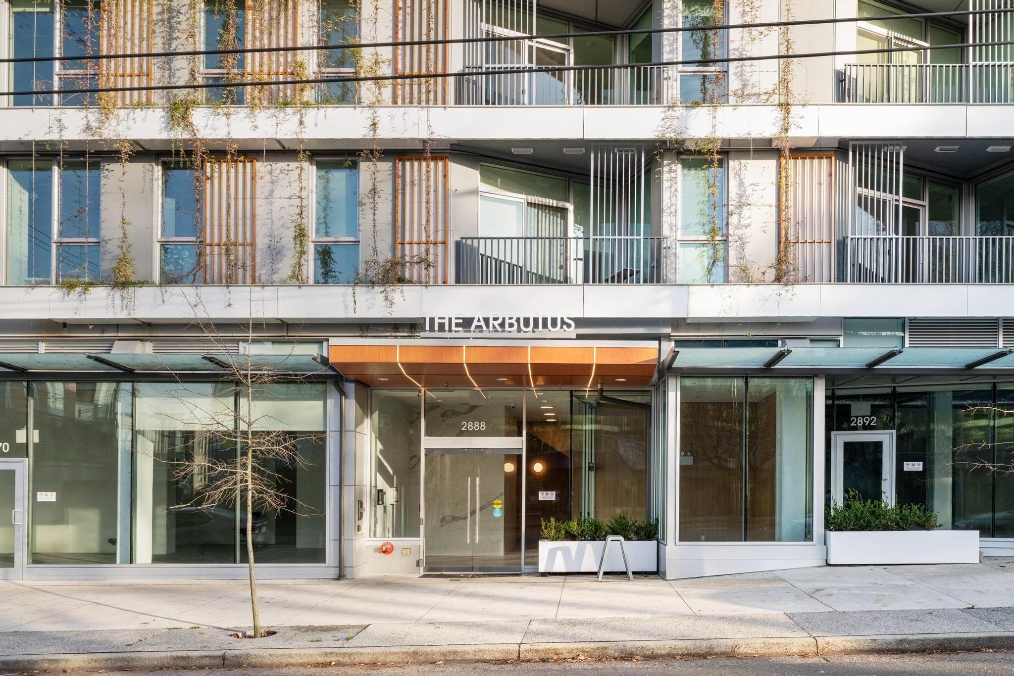 302 - 2888 Arbutus Street, Vancouver, V6J 0J1 — photo 2