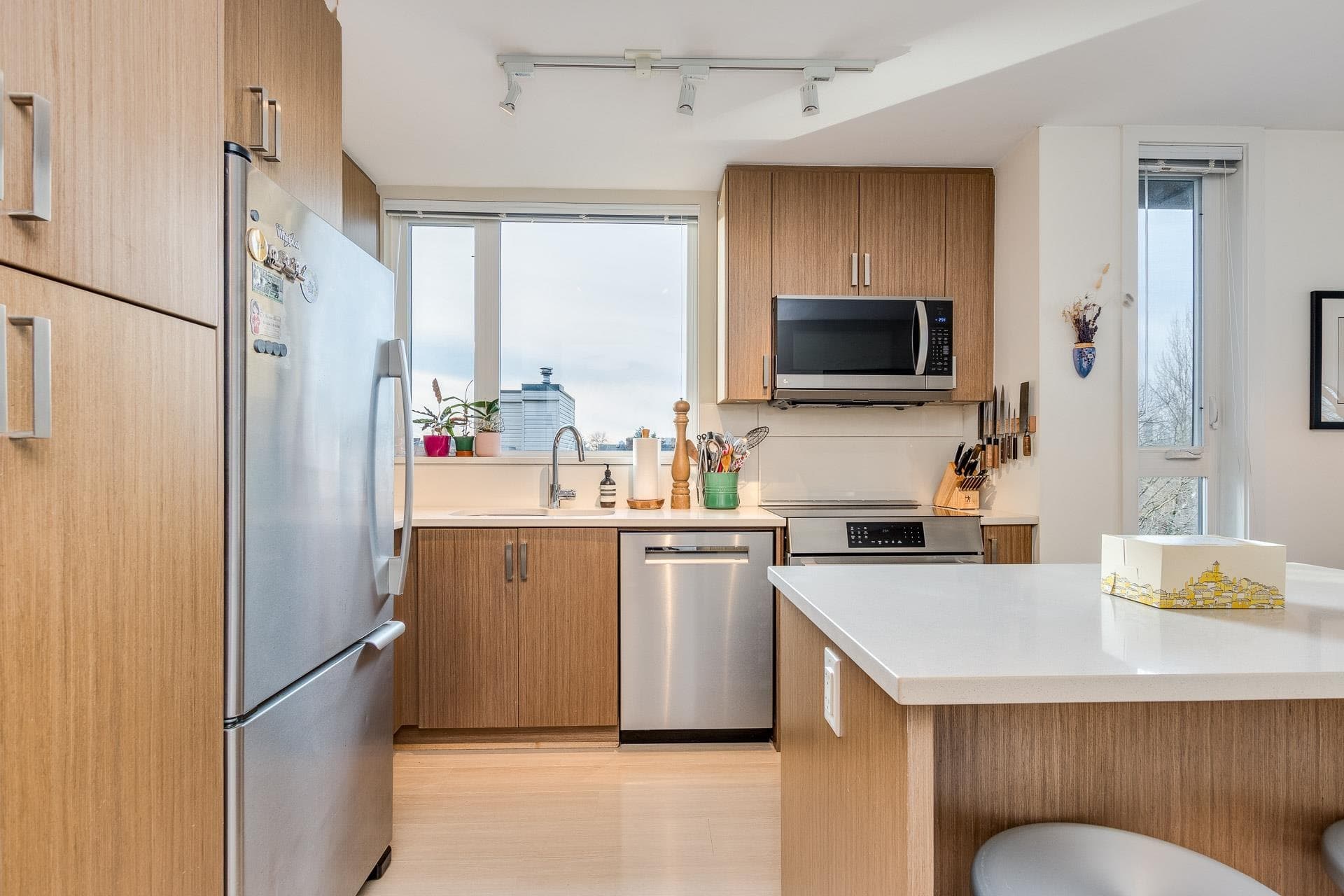 PH1 - 562 E 7th Avenue, Vancouver, V5T 1N7 — photo 3