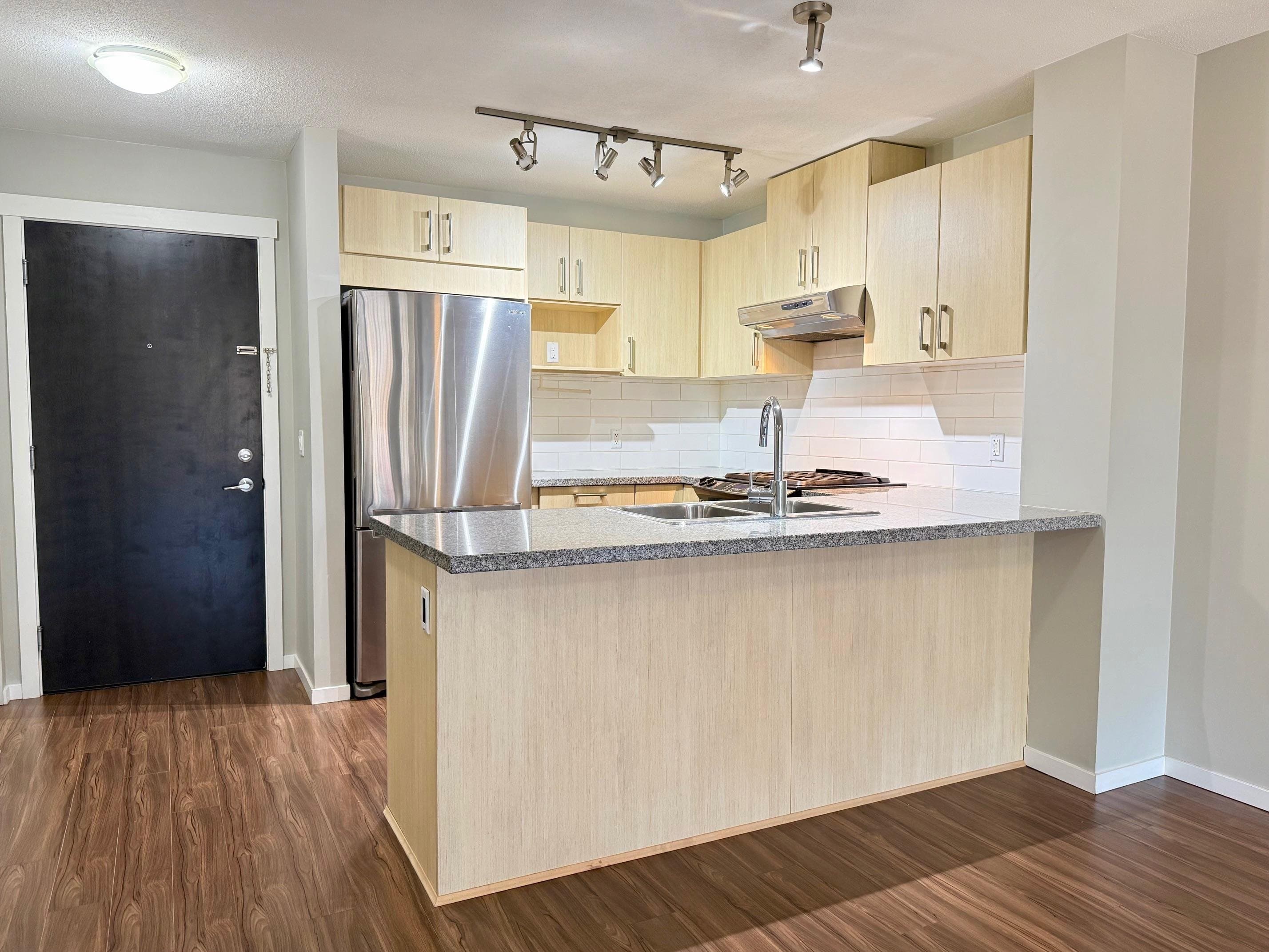 501 - 3178 Dayanee Springs Boulevard, Coquitlam, V3E 0B9 — photo 3